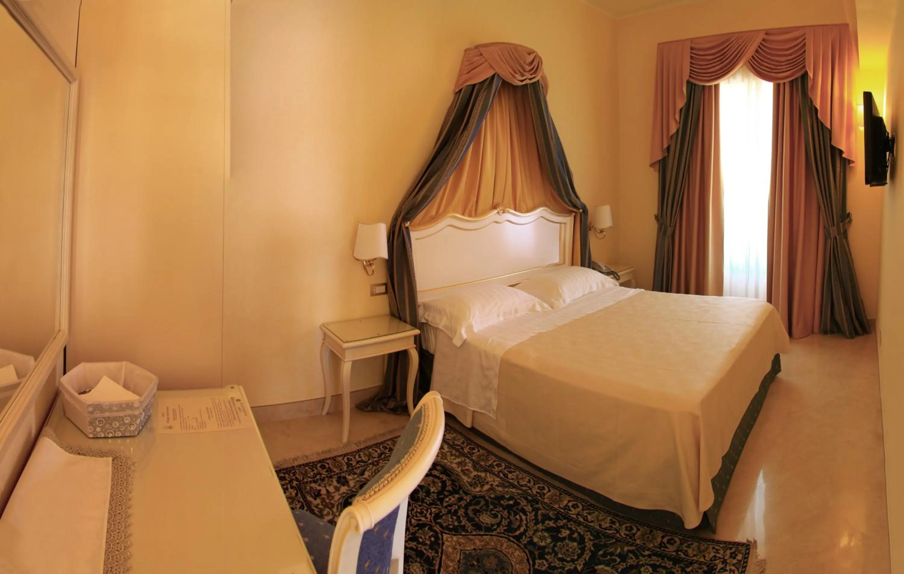 Bed in Villaggio San Giovanni