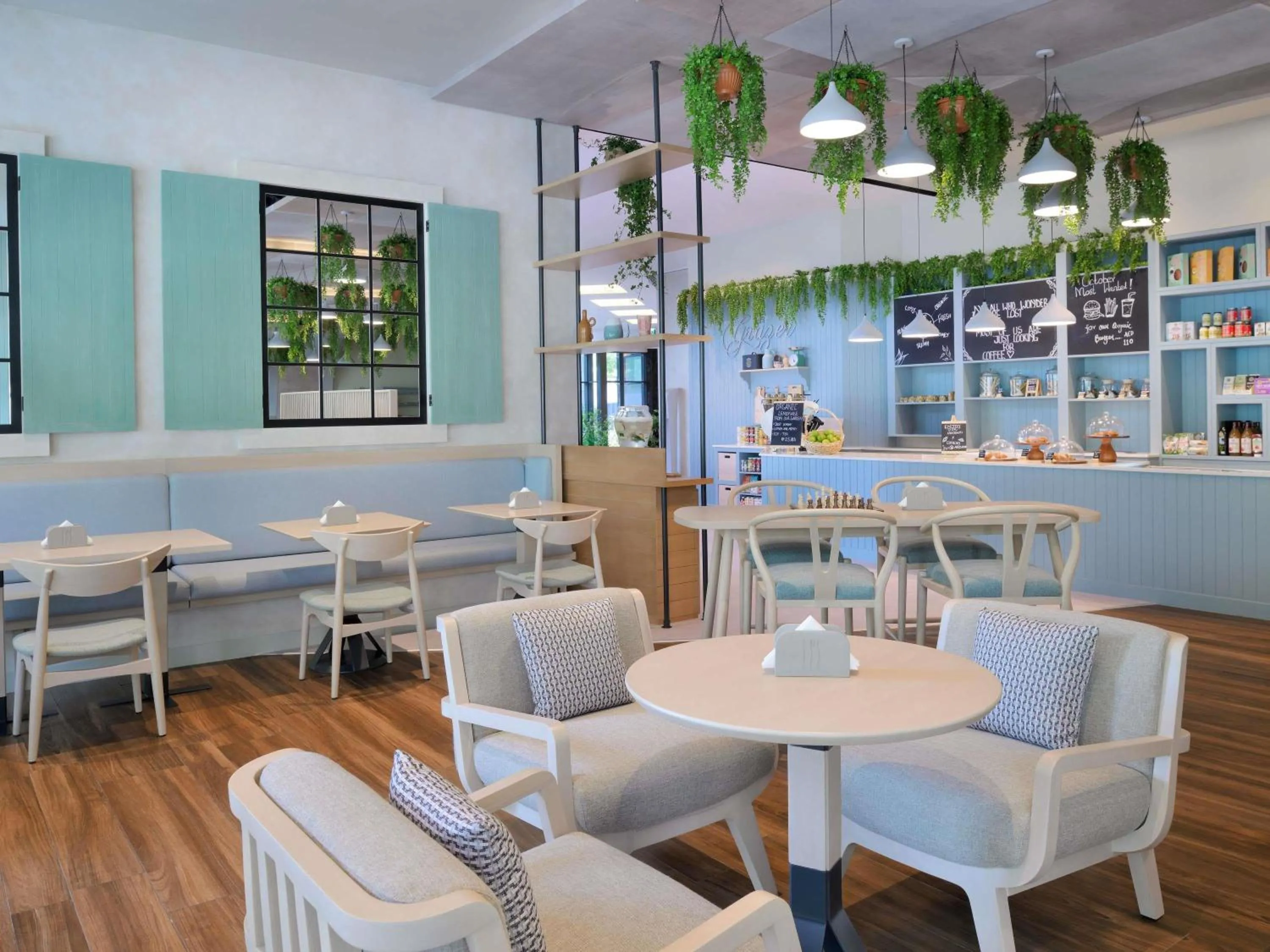 Restaurant/places to eat in Mövenpick Hotel Apartments Downtown Dubai