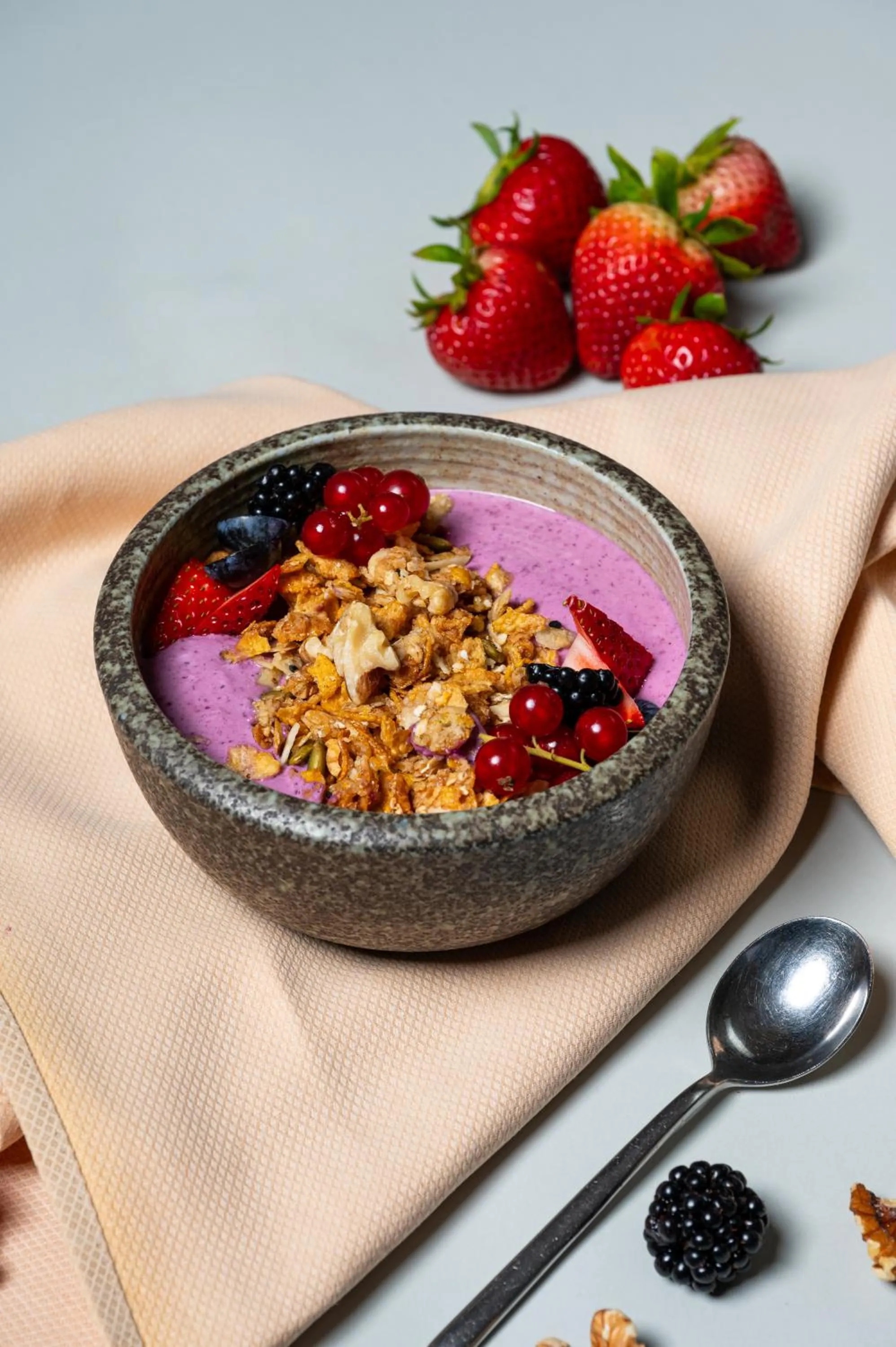 Restaurant/places to eat in Mövenpick Hotel Apartments Downtown Dubai