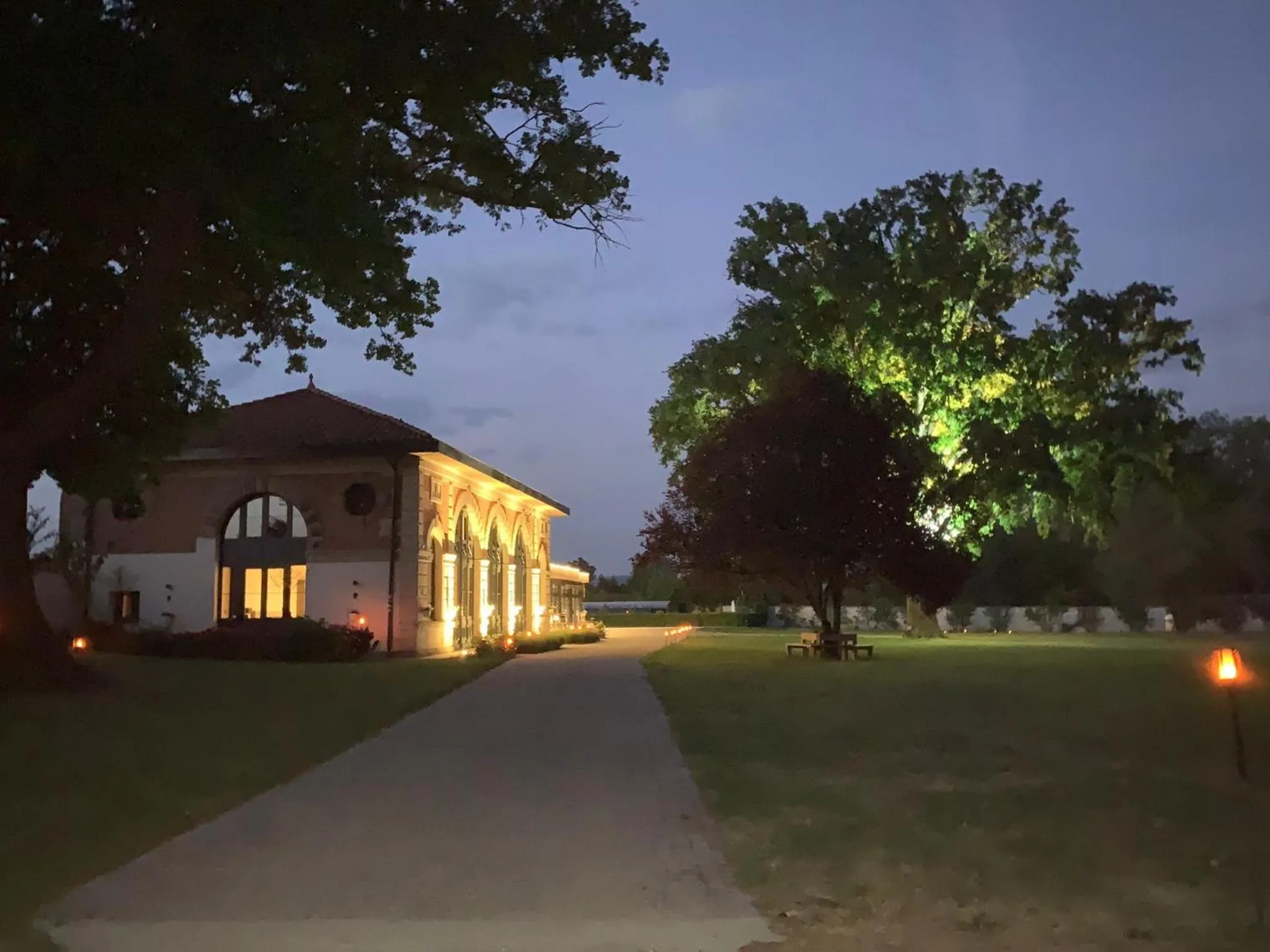 ORANGERIE de CHATEL-Selection FIGARO & ELLE Magazine