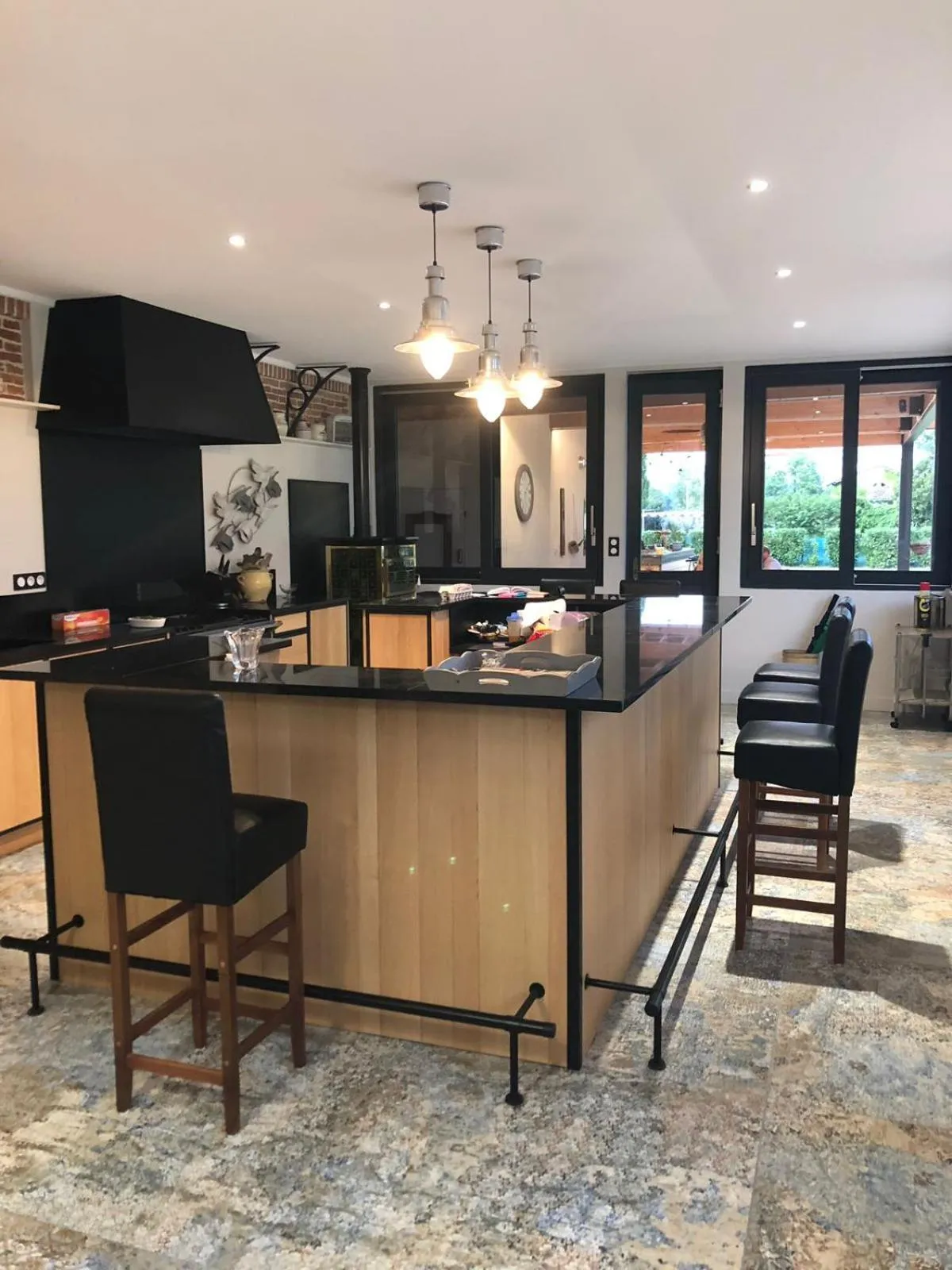 Food and drinks in ORANGERIE de CHATEL-Selection FIGARO & ELLE Magazine