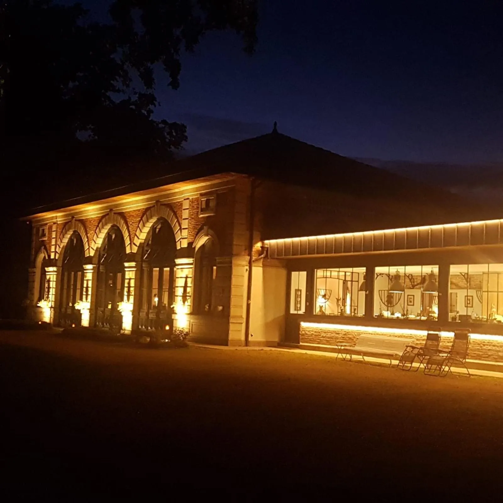 ORANGERIE de CHATEL-Selection FIGARO & ELLE Magazine