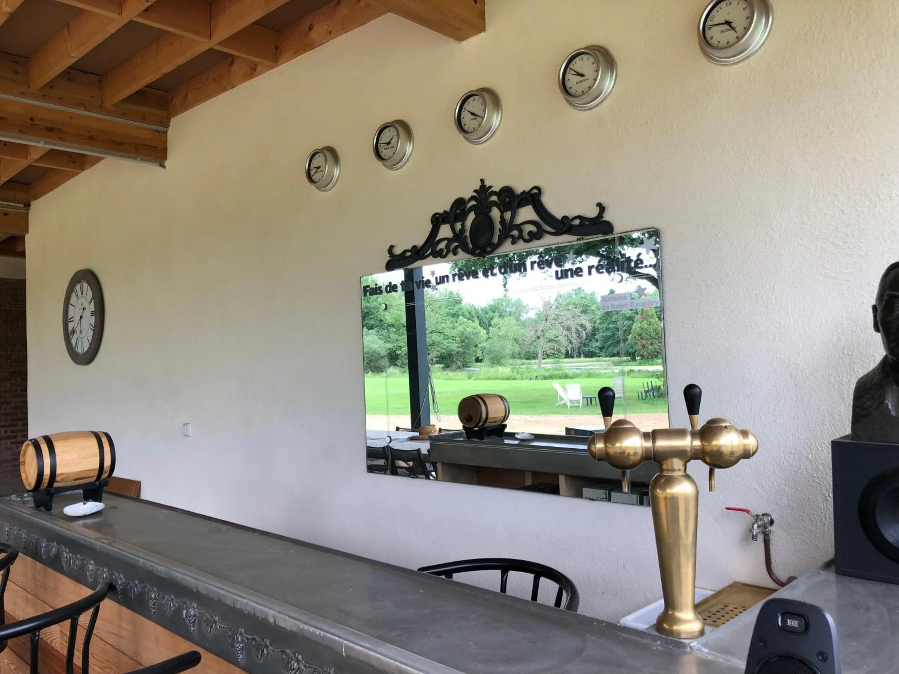 Dining area in ORANGERIE de CHATEL-Selection FIGARO & ELLE Magazine