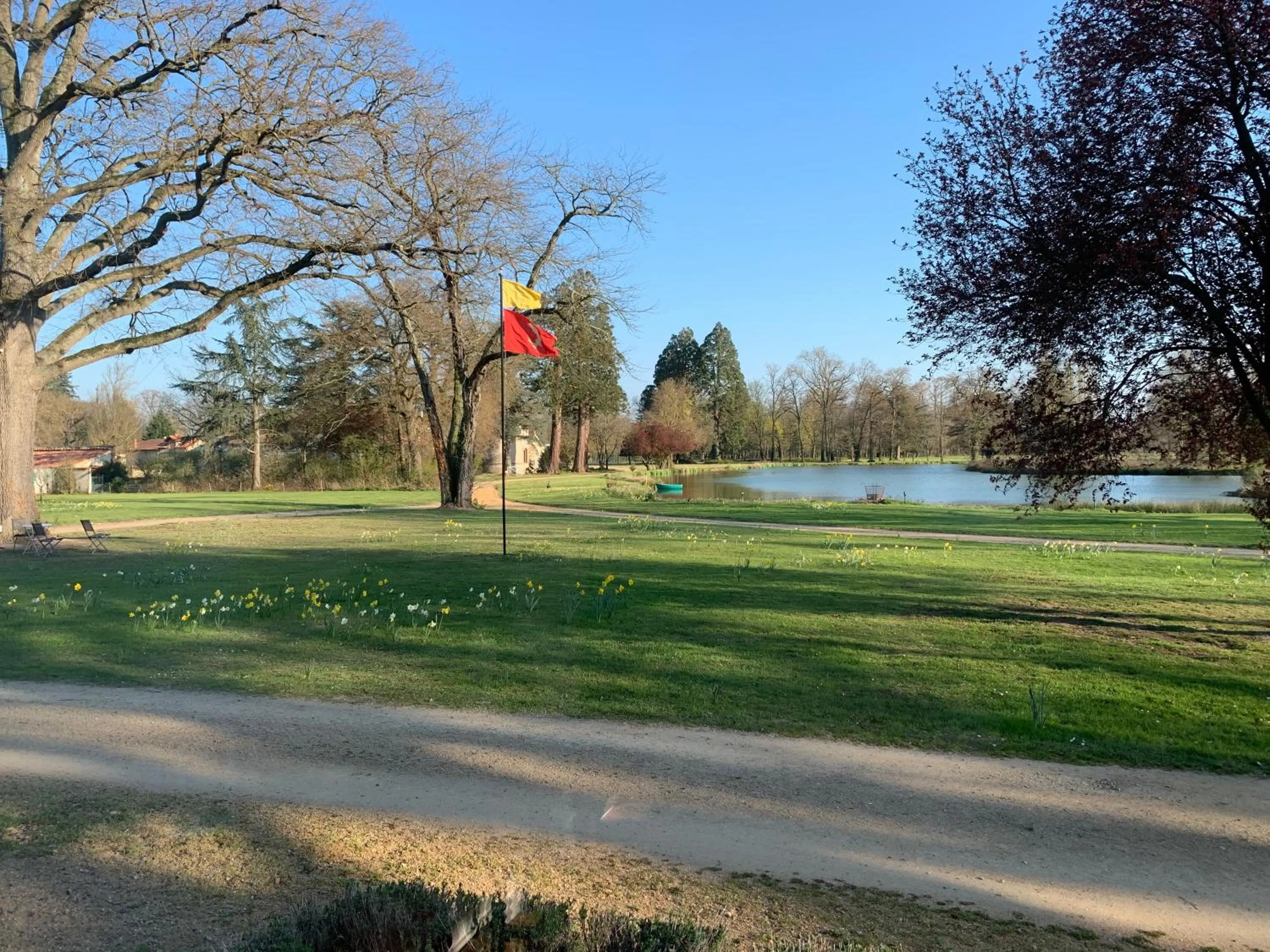 ORANGERIE de CHATEL-Selection FIGARO & ELLE Magazine