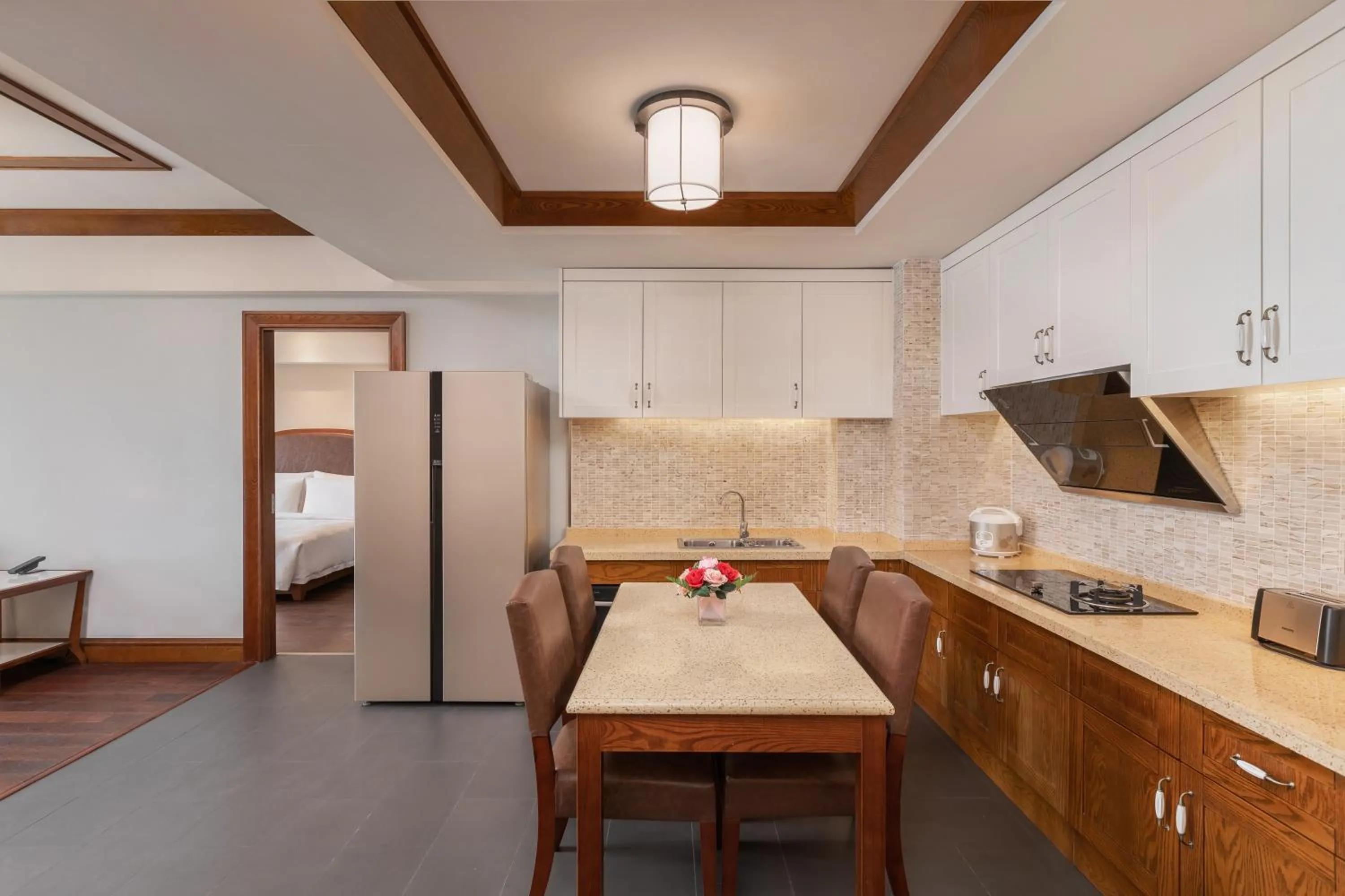 Dining area in Kantharyar Serviced Apartment