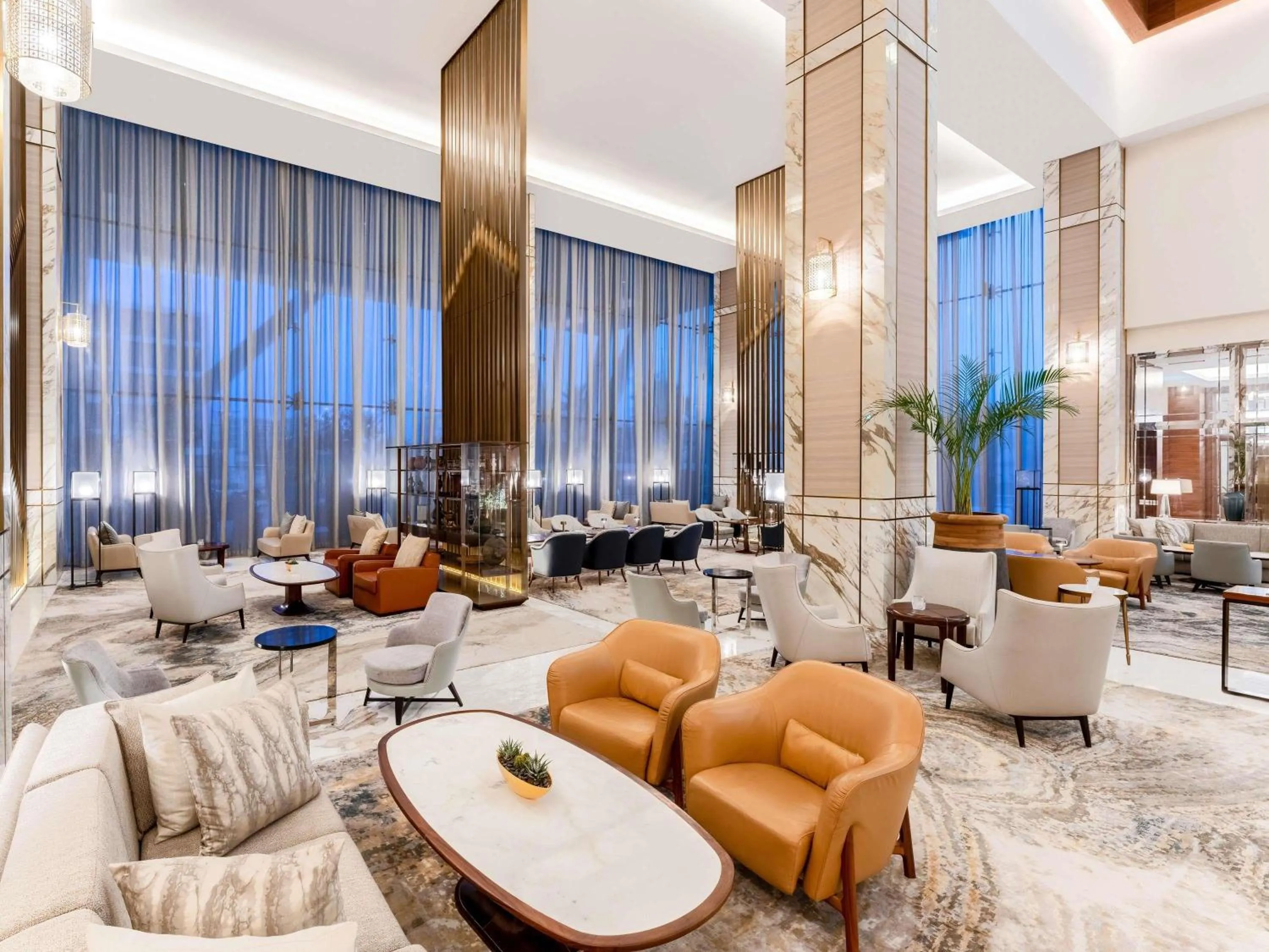 Restaurant/places to eat in Grand Plaza Mövenpick Media City