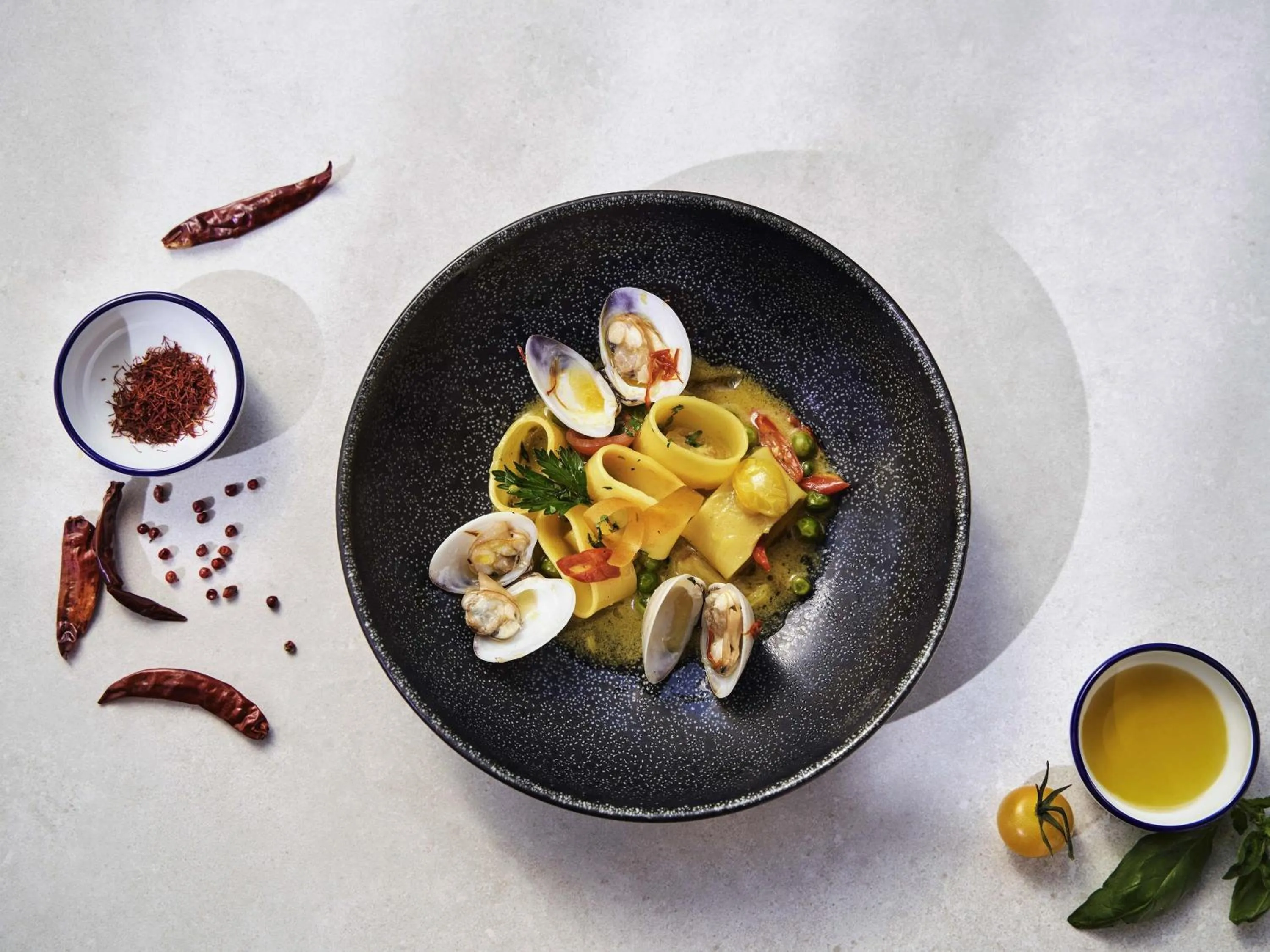 Restaurant/places to eat in Grand Plaza Mövenpick Media City