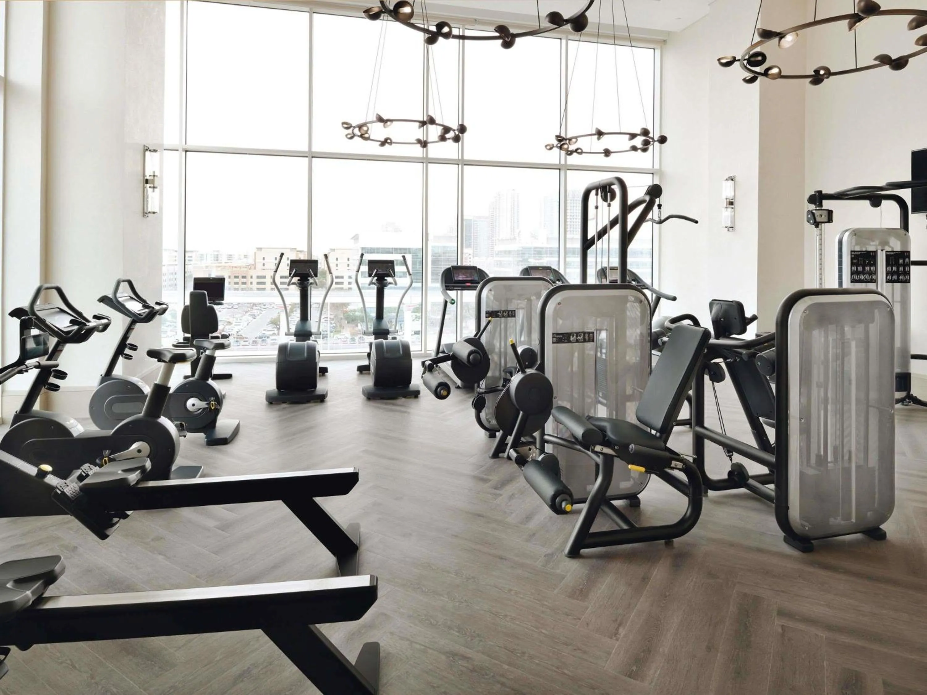 Fitness centre/facilities in Grand Plaza Mövenpick Media City
