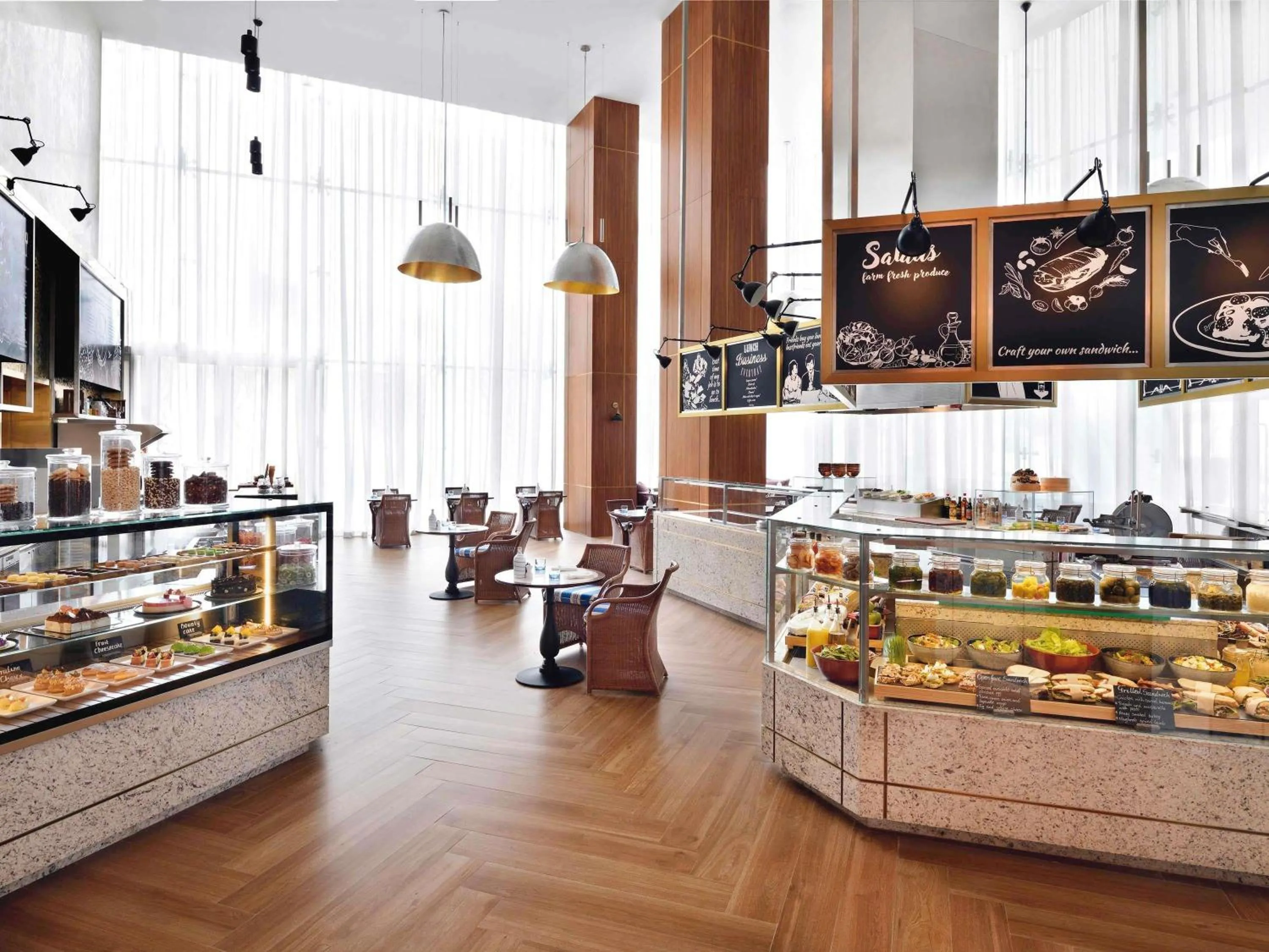 Breakfast in Grand Plaza Mövenpick Media City