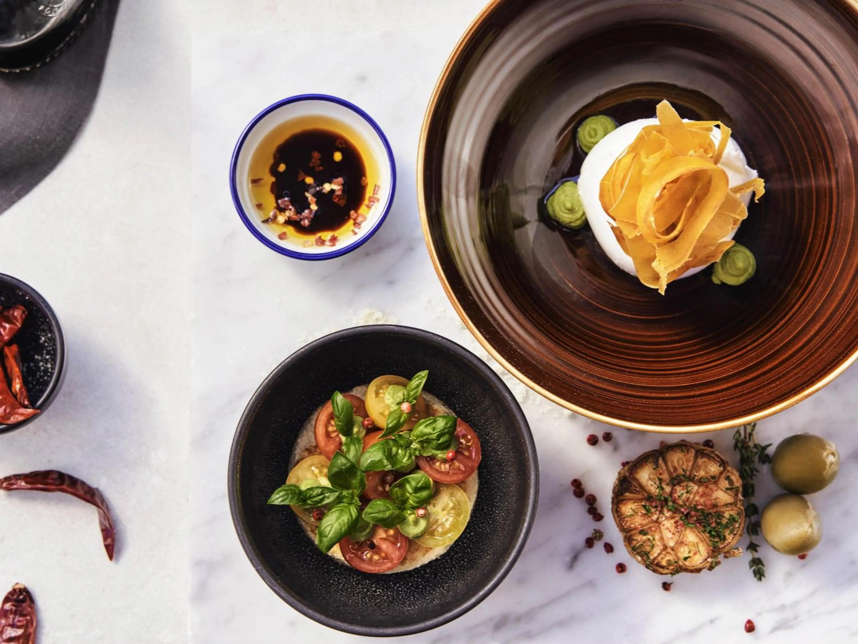 Restaurant/places to eat in Grand Plaza Mövenpick Media City