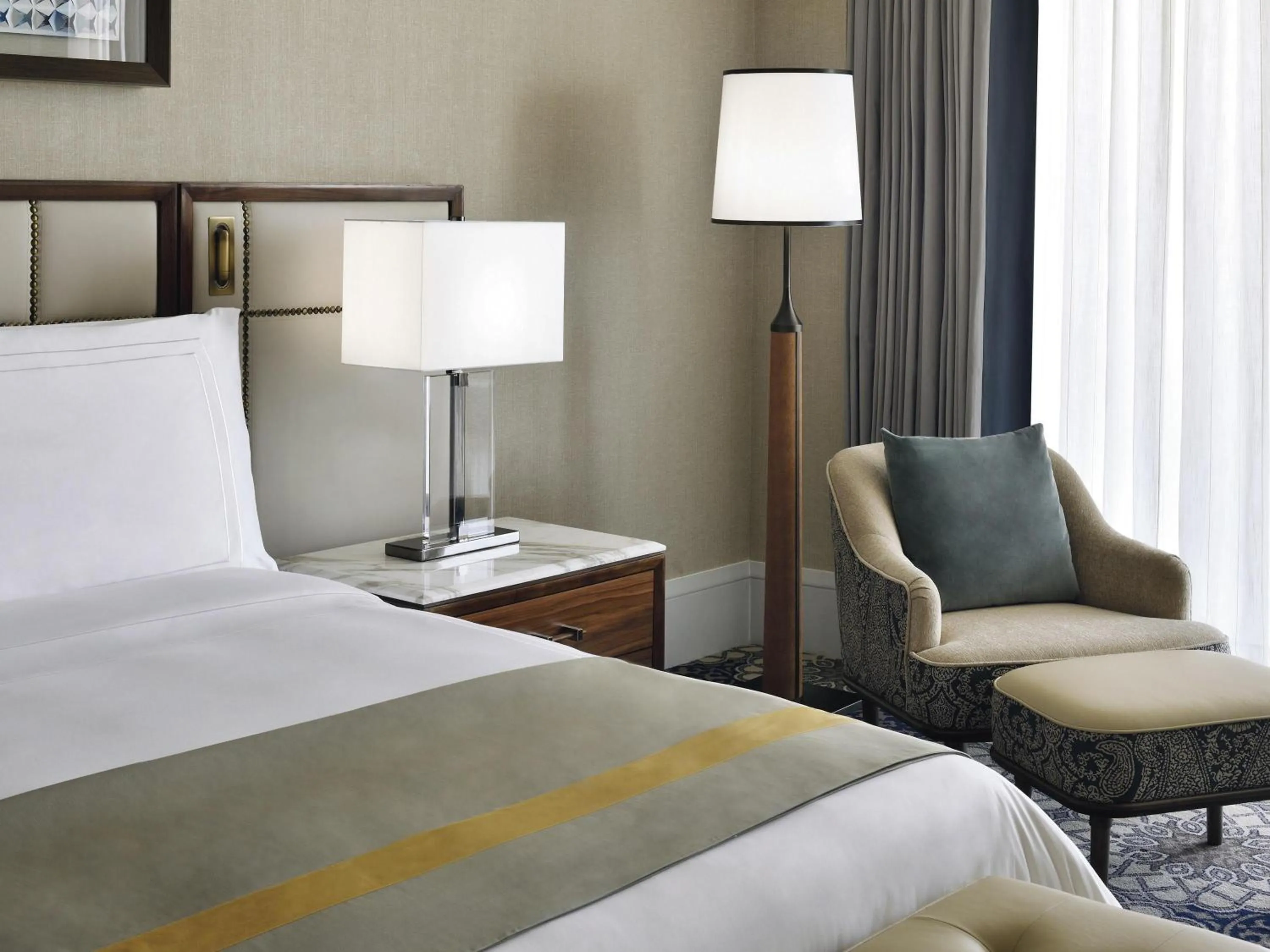 Bedroom, Bed in Grand Plaza Mövenpick Media City