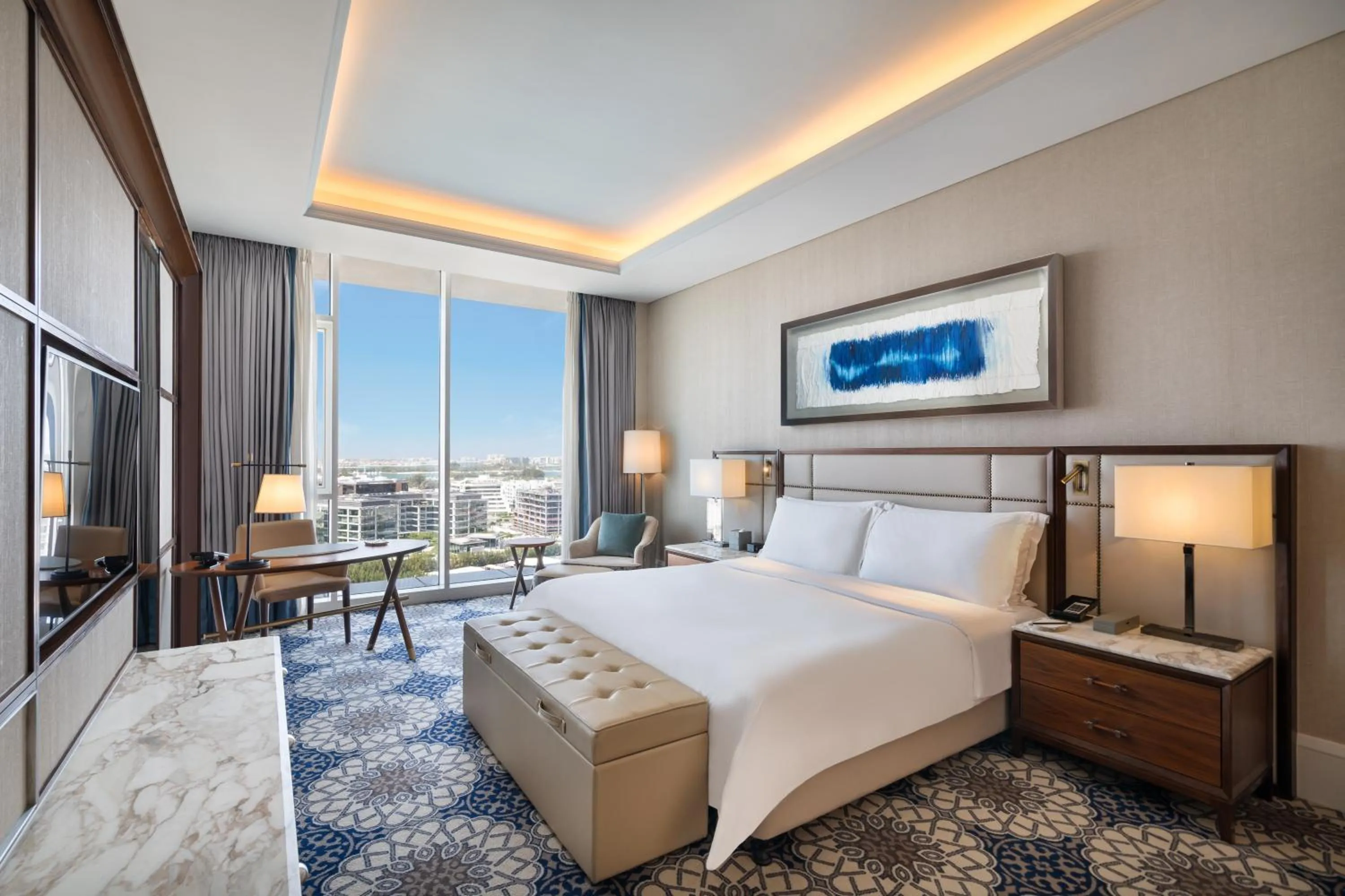 Bed in Grand Plaza Mövenpick Media City