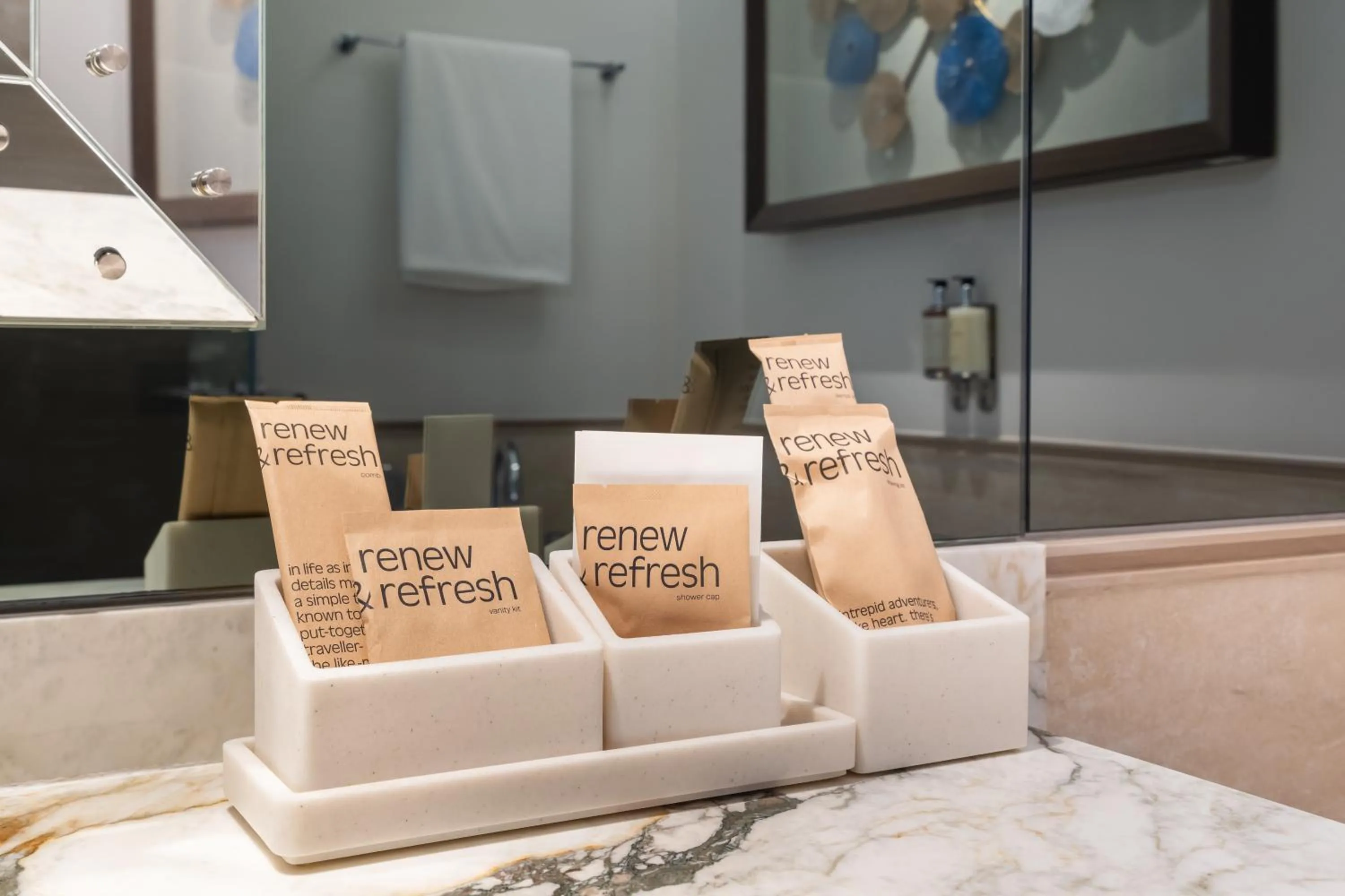 Toilet, Bed in Grand Plaza Mövenpick Media City