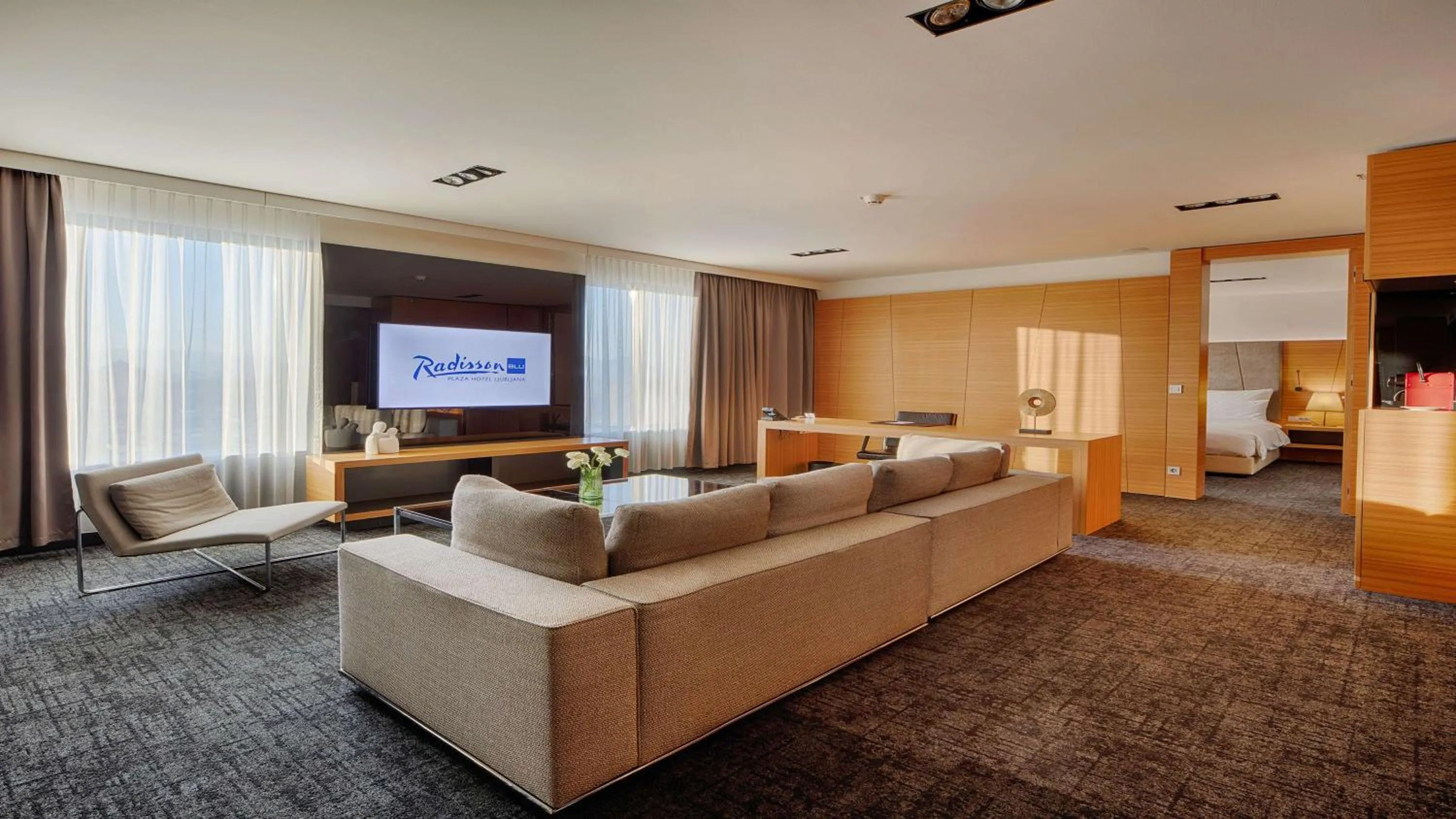 Photo of the whole room in Radisson Blu Plaza Hotel Ljubljana