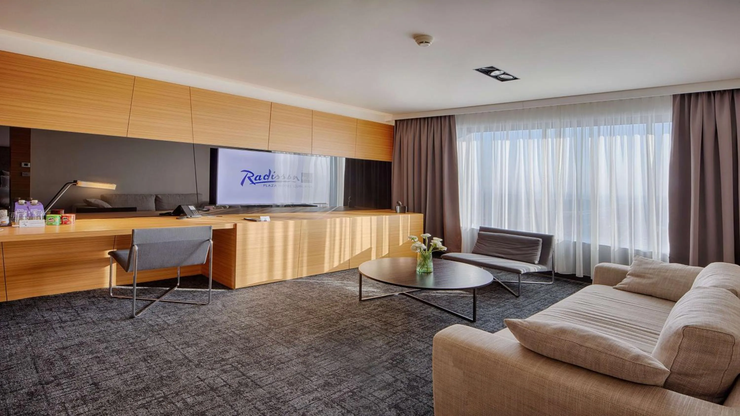 Photo of the whole room in Radisson Blu Plaza Hotel Ljubljana