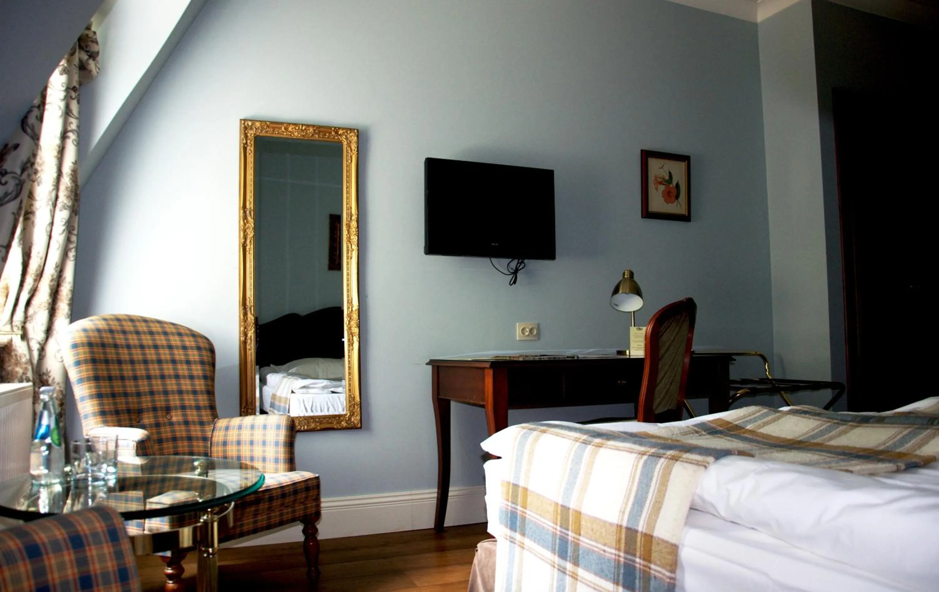 Photo of the whole room, Bed in Dwór Sieraków