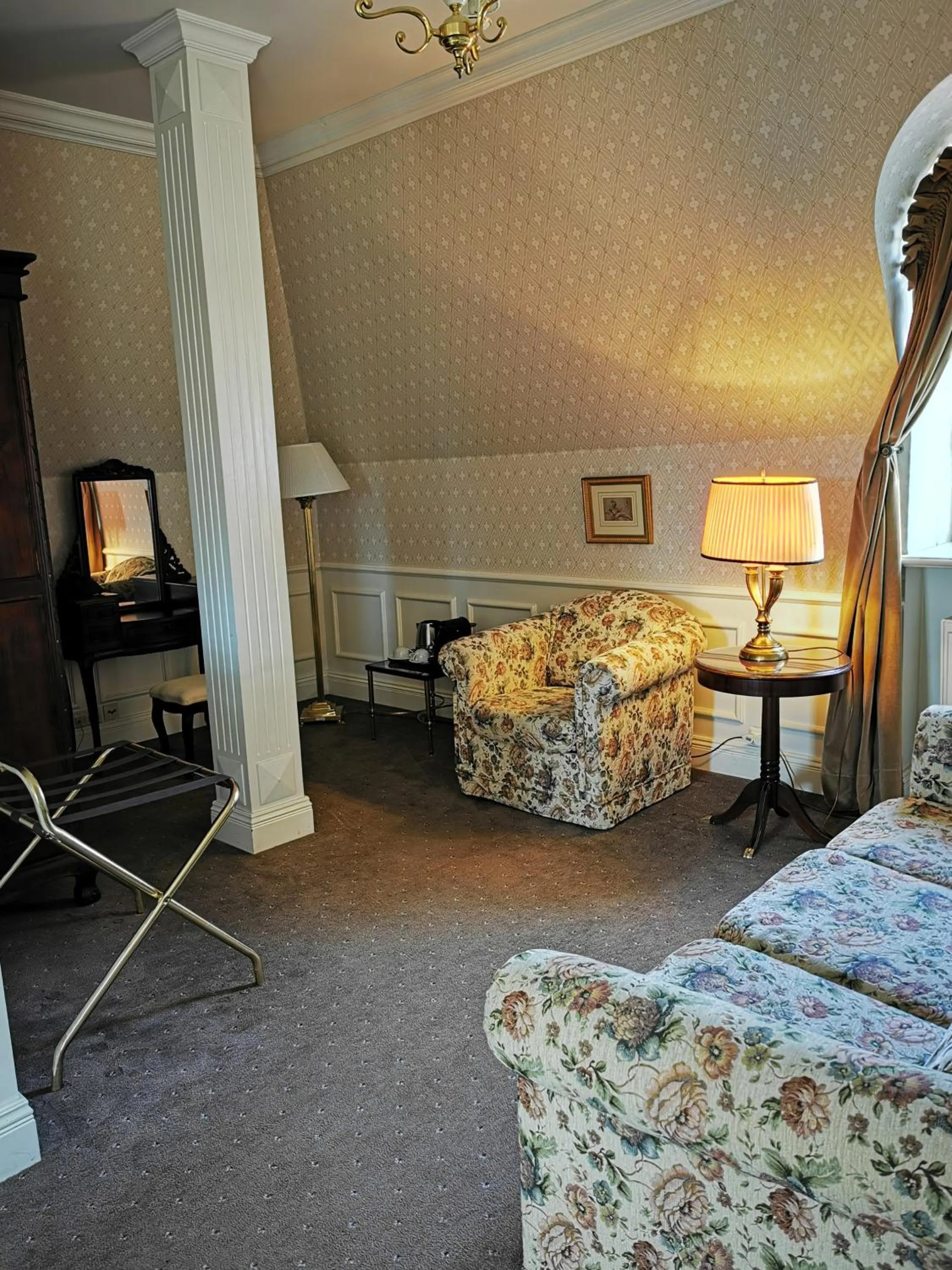 Living room, Bed in Dwór Sieraków