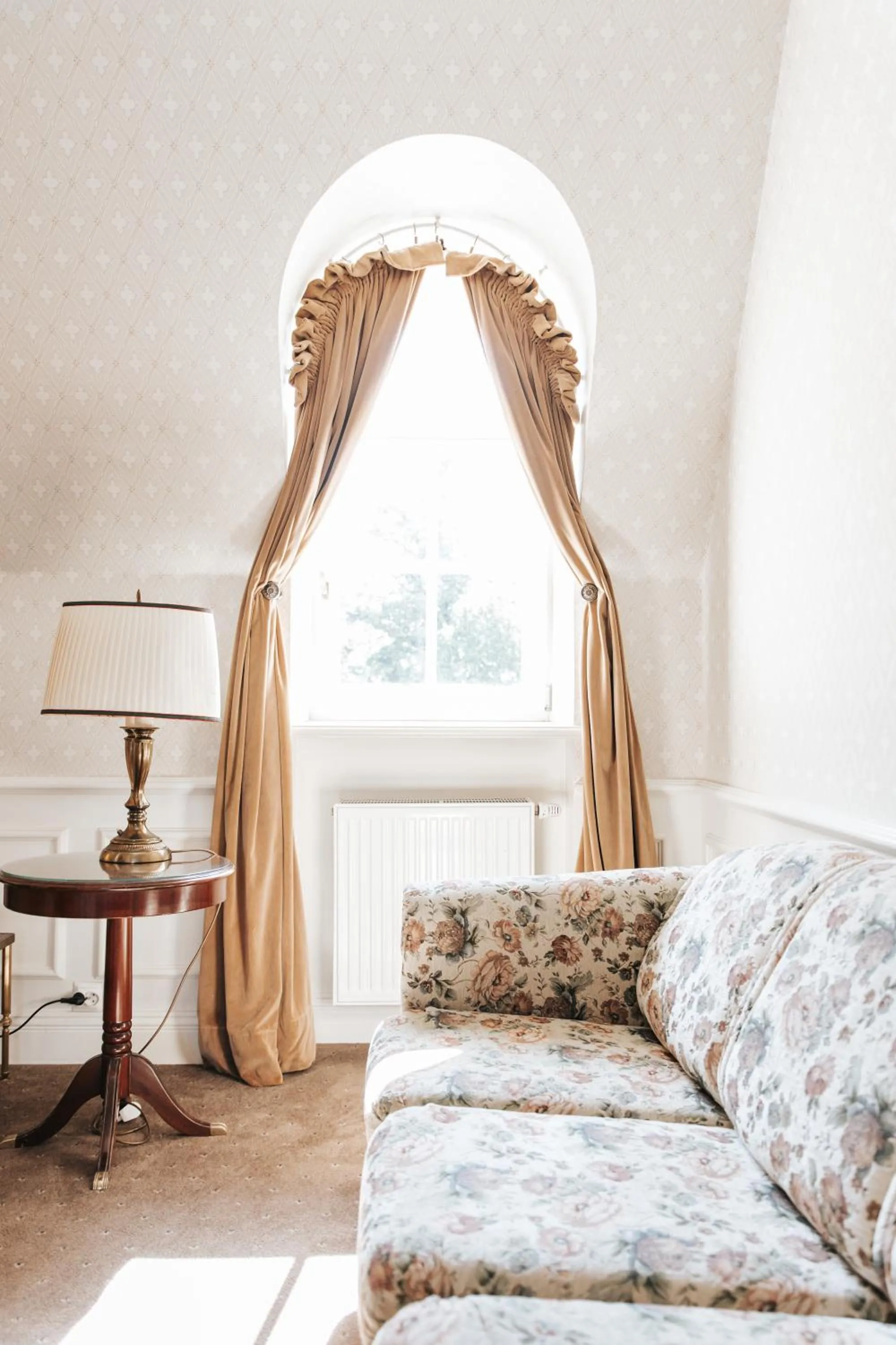 furniture, Bed in Dwór Sieraków