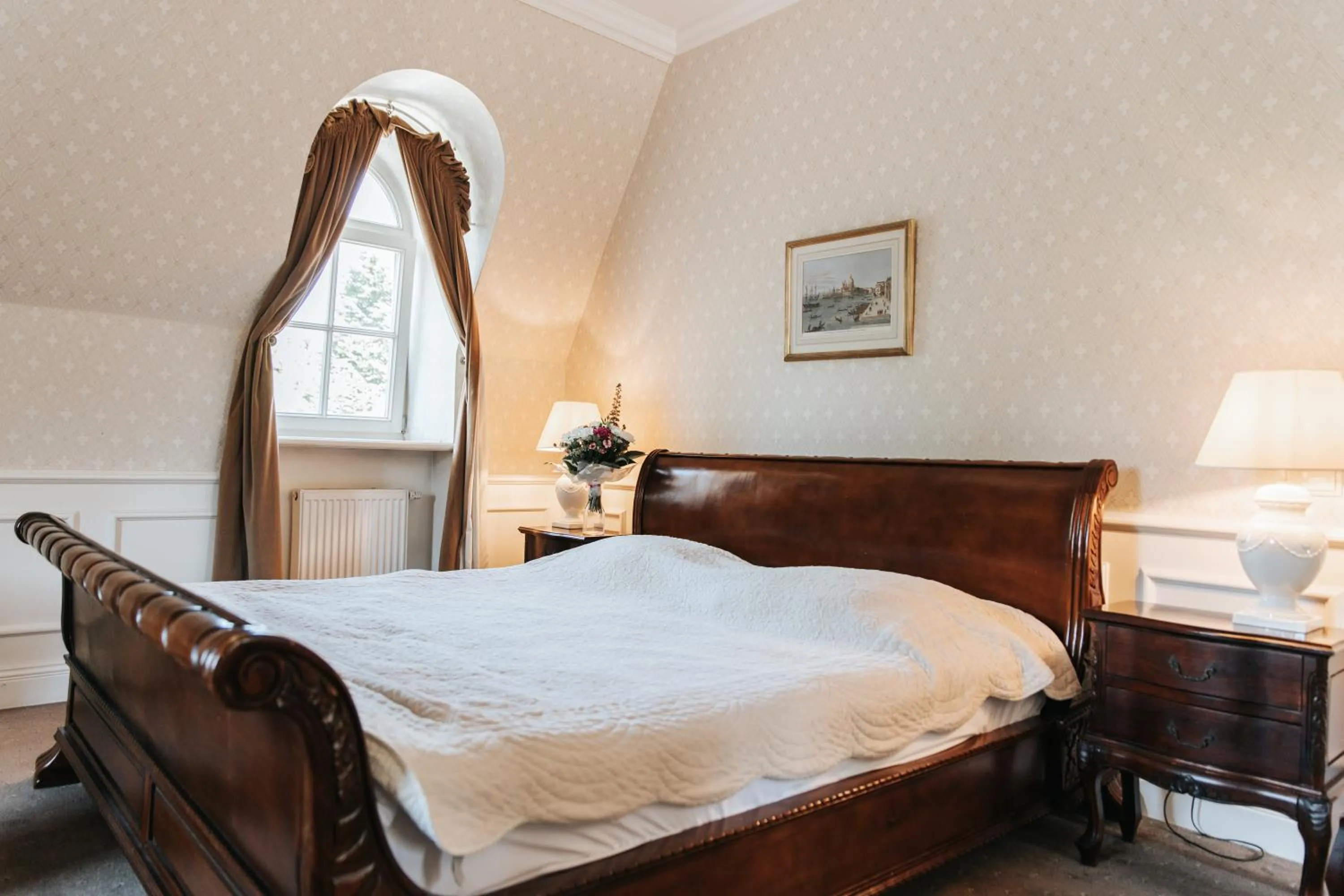 Bed in Dwór Sieraków