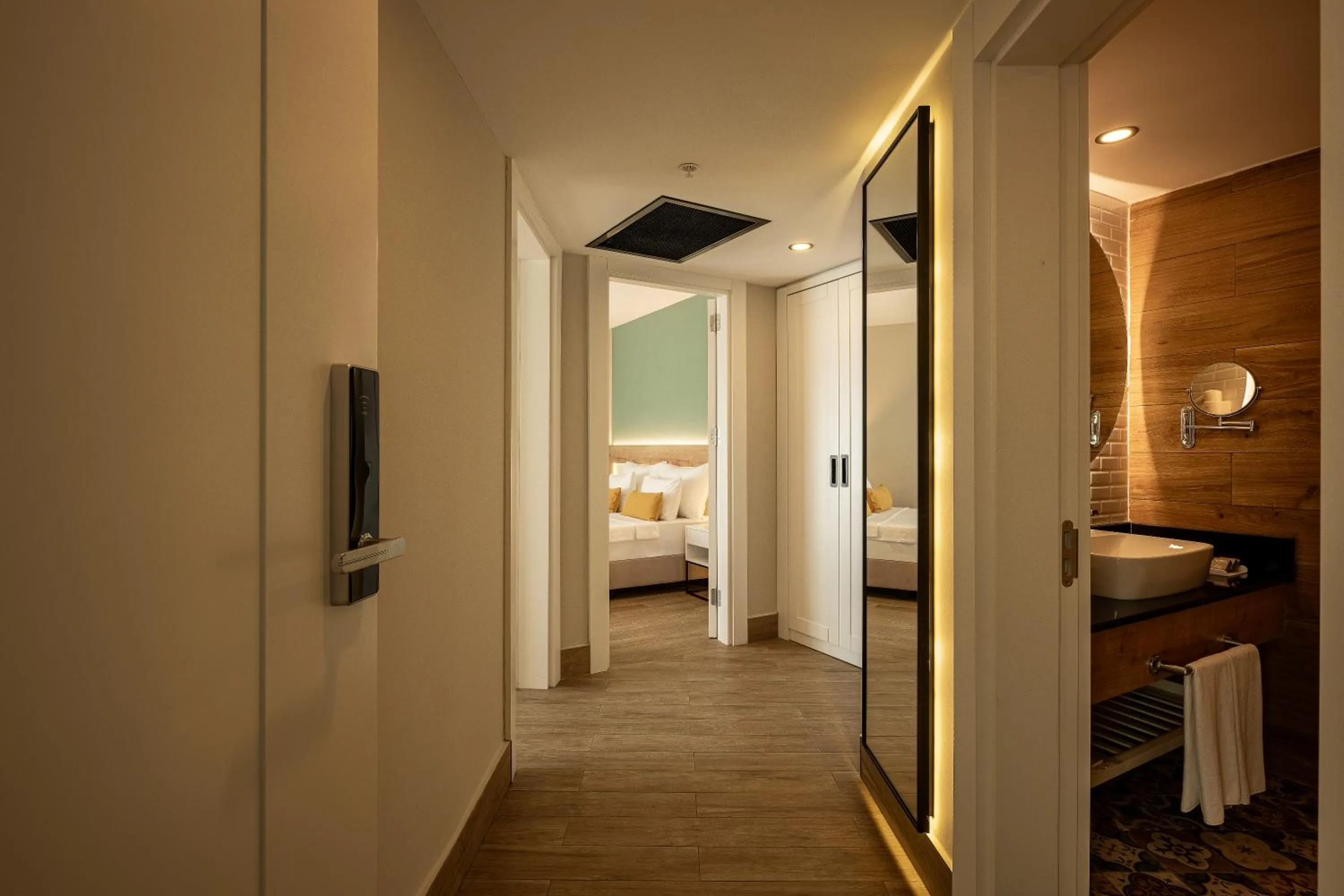 Other in Sailor's Beach Club