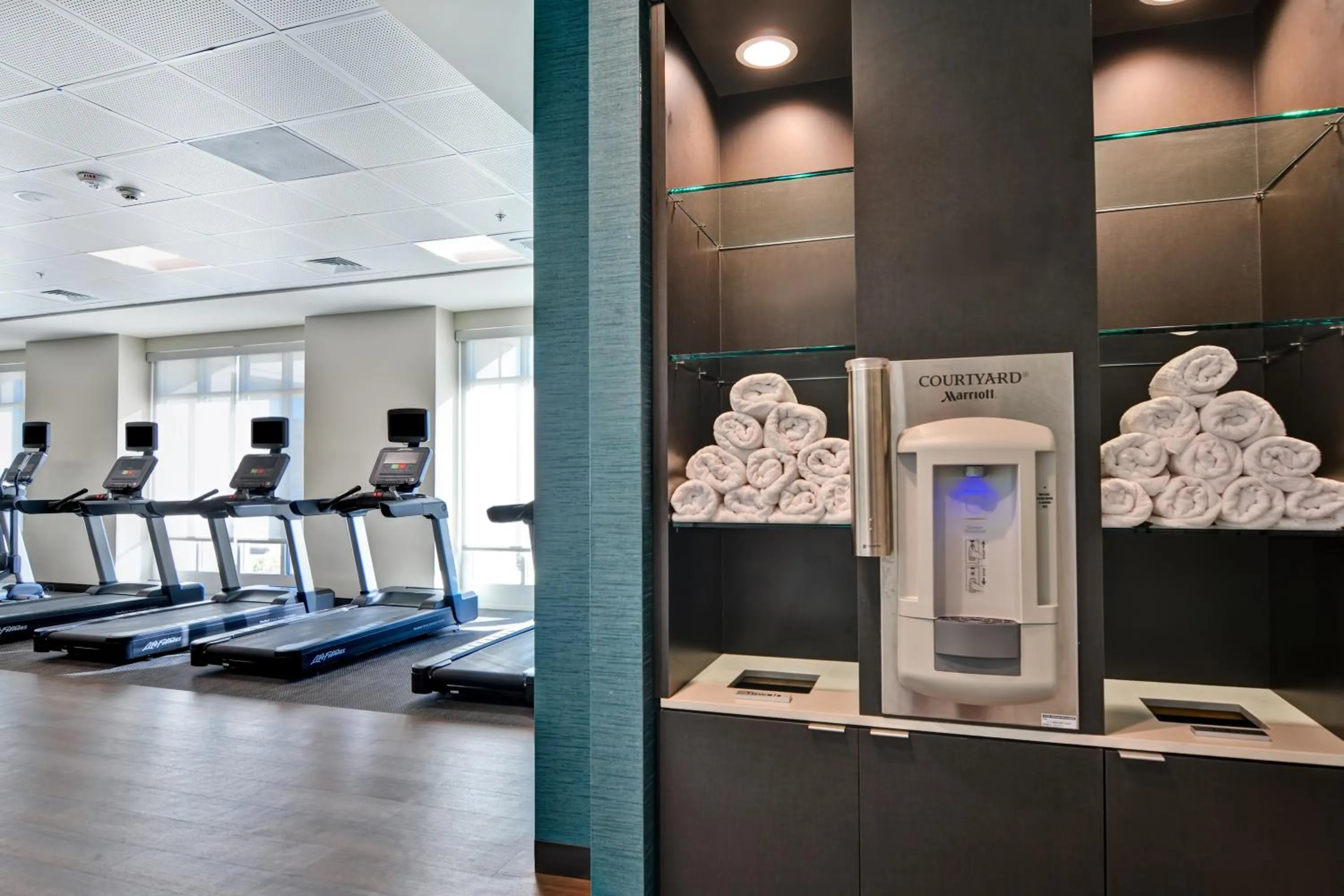 Fitness centre/facilities in Courtyard by Marriott Jackson Madison