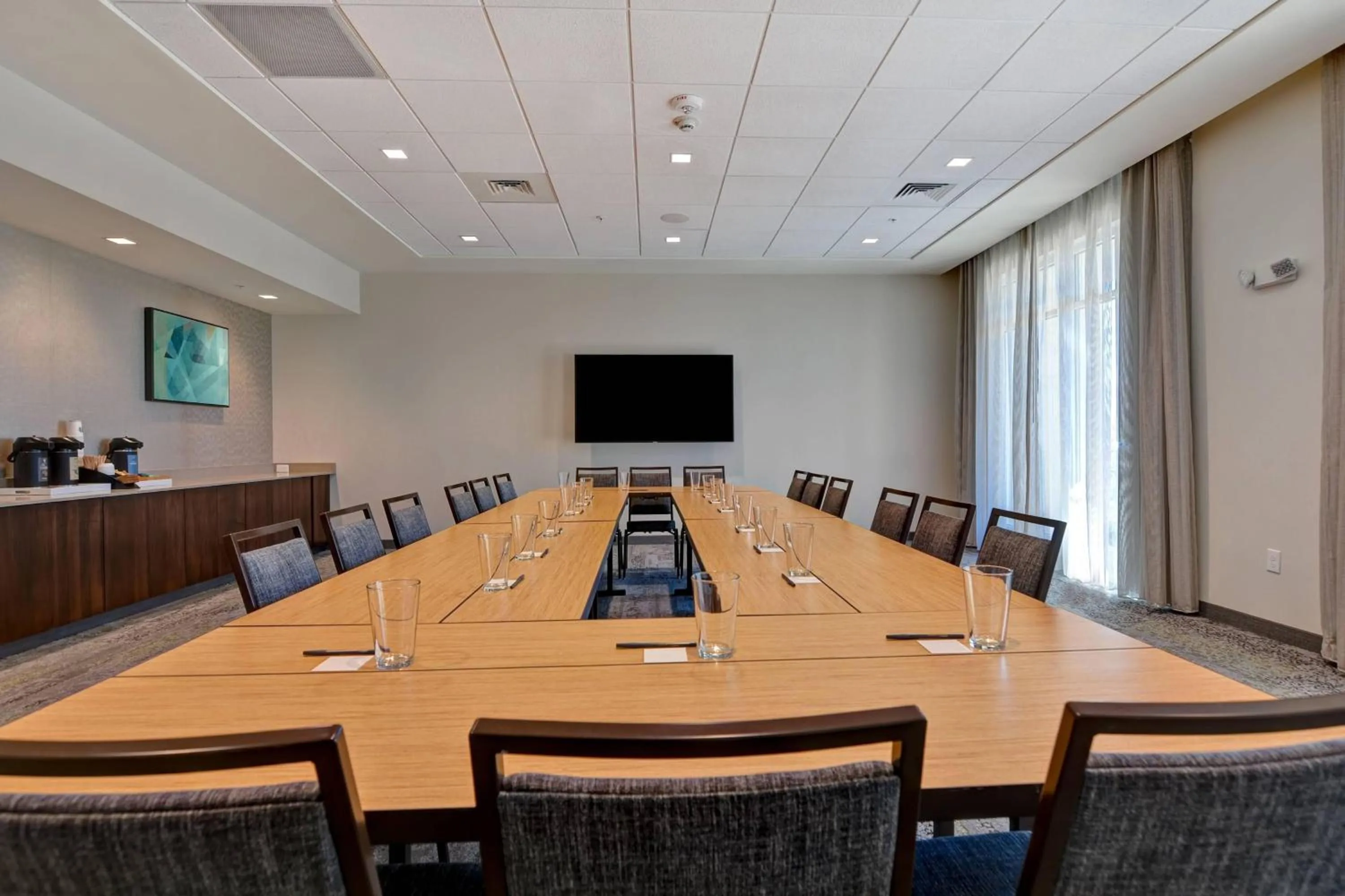 Meeting/conference room in Courtyard by Marriott Jackson Madison