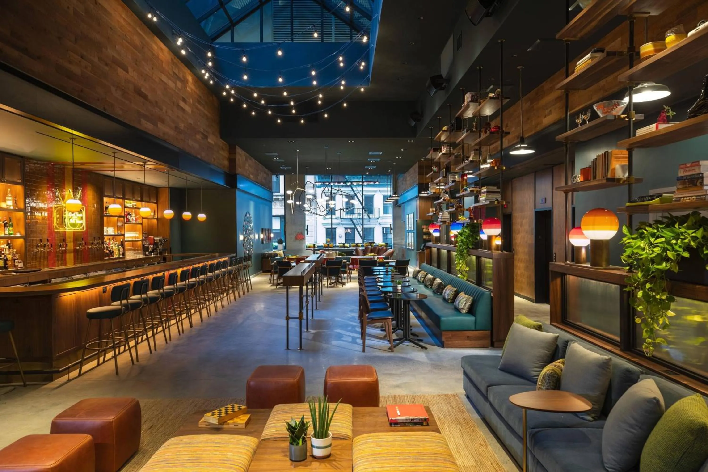 Restaurant/places to eat in Moxy NYC Downtown