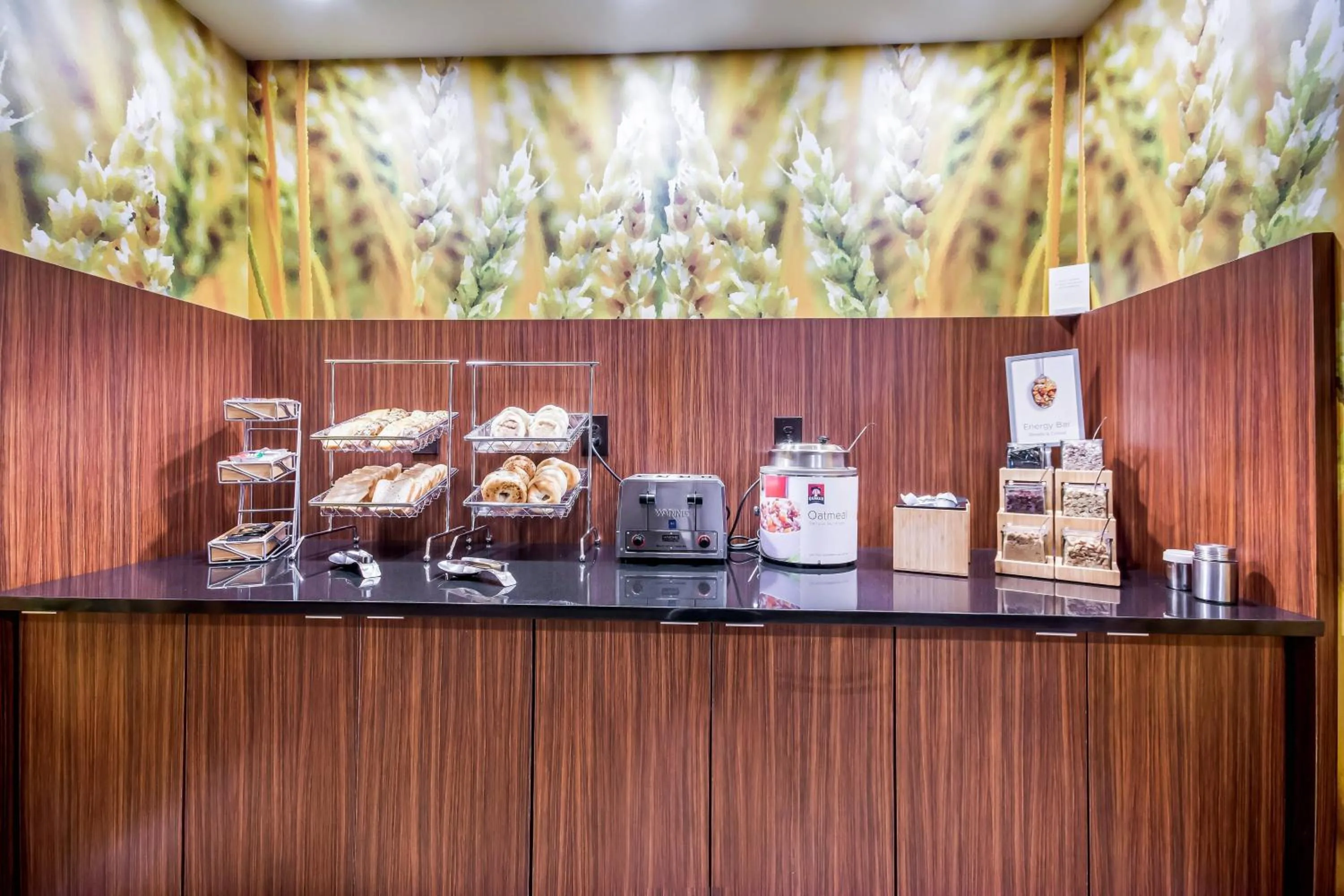 Breakfast in Fairfield Inn & Suites by Marriott Chickasha