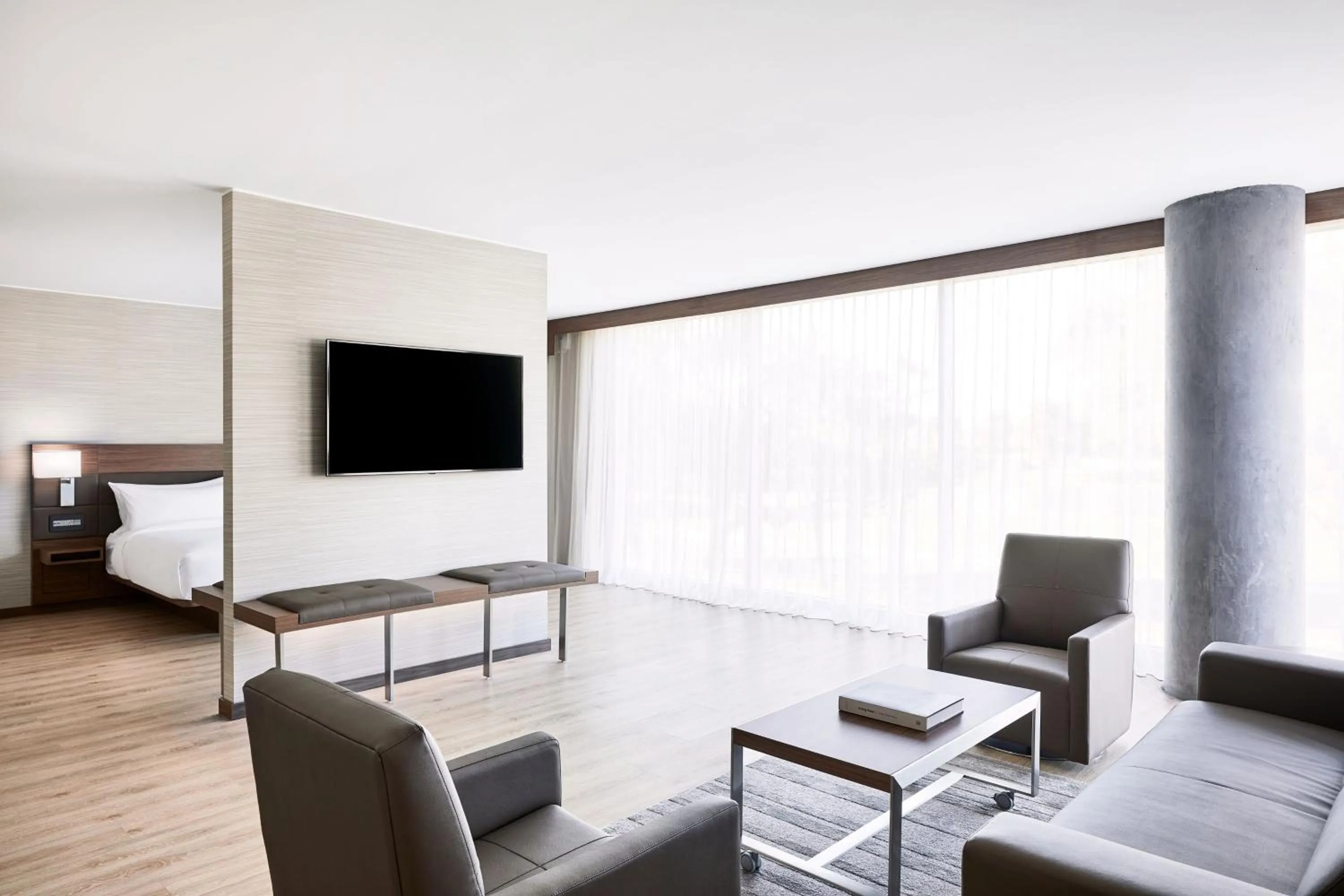 Photo of the whole room in AC Hotel Phoenix Biltmore