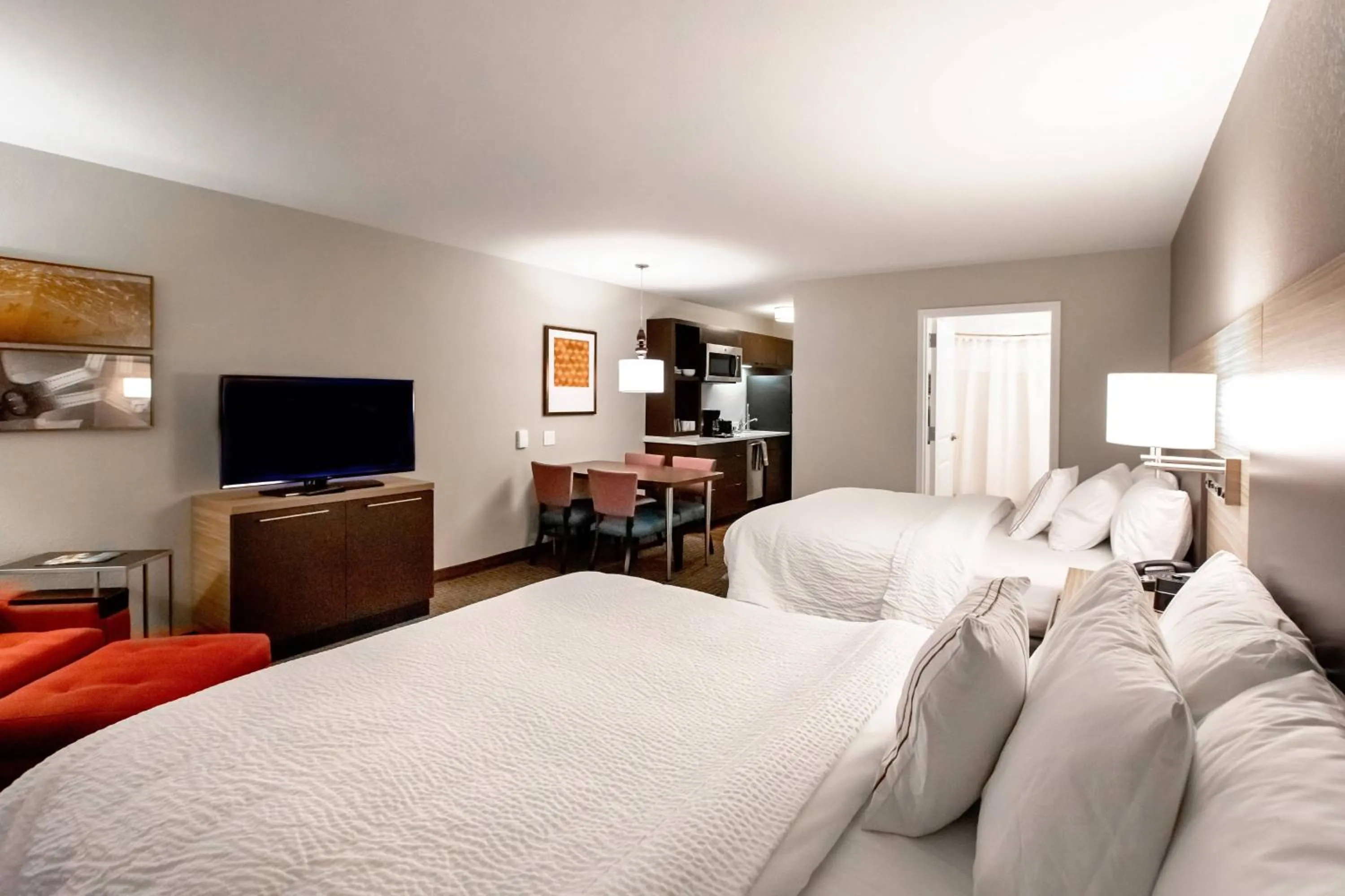Bedroom, Bed in TownePlace Suites by Marriott Louisville Airport