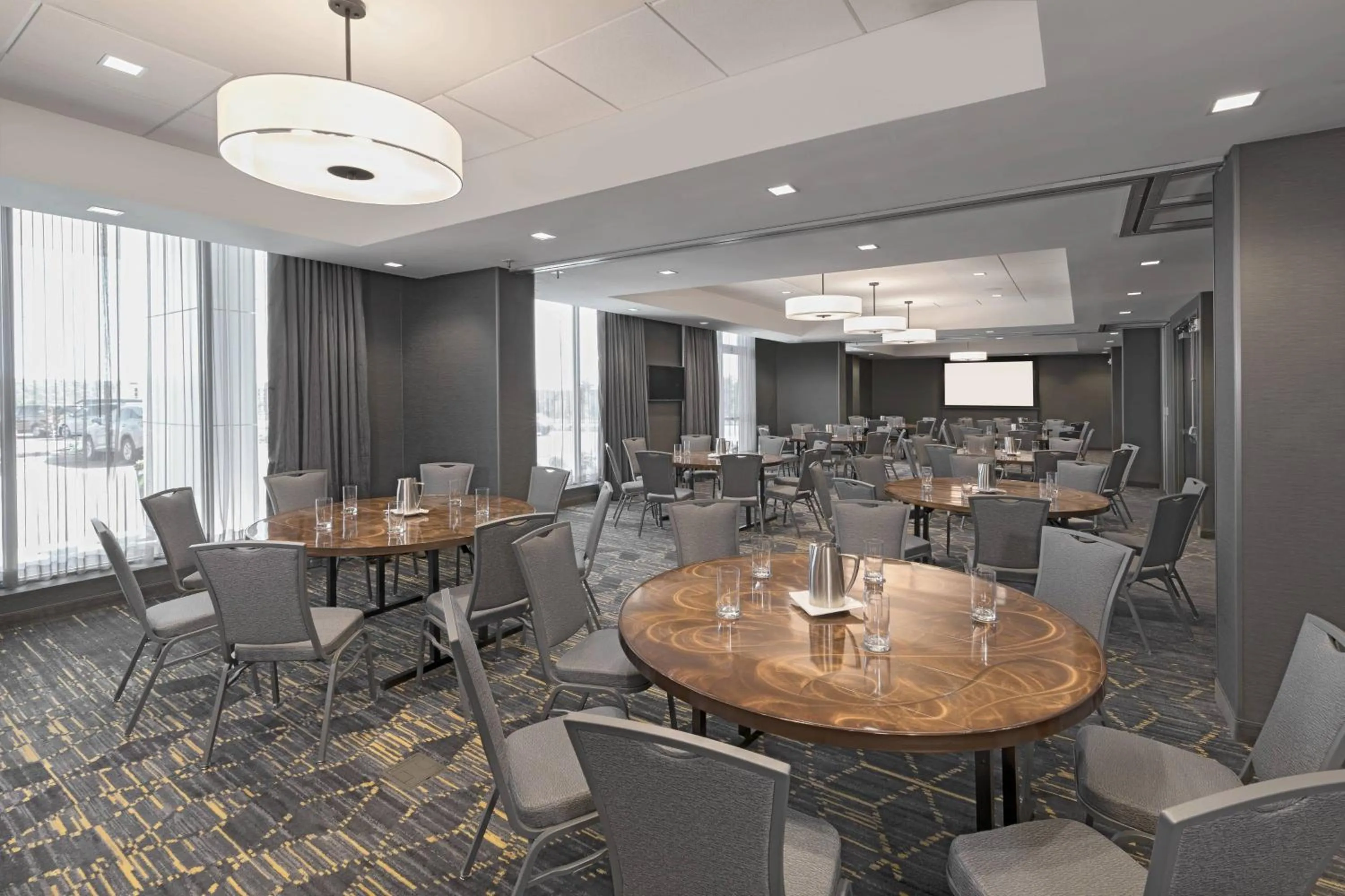 Meeting/conference room in Courtyard by Marriott Halifax Dartmouth