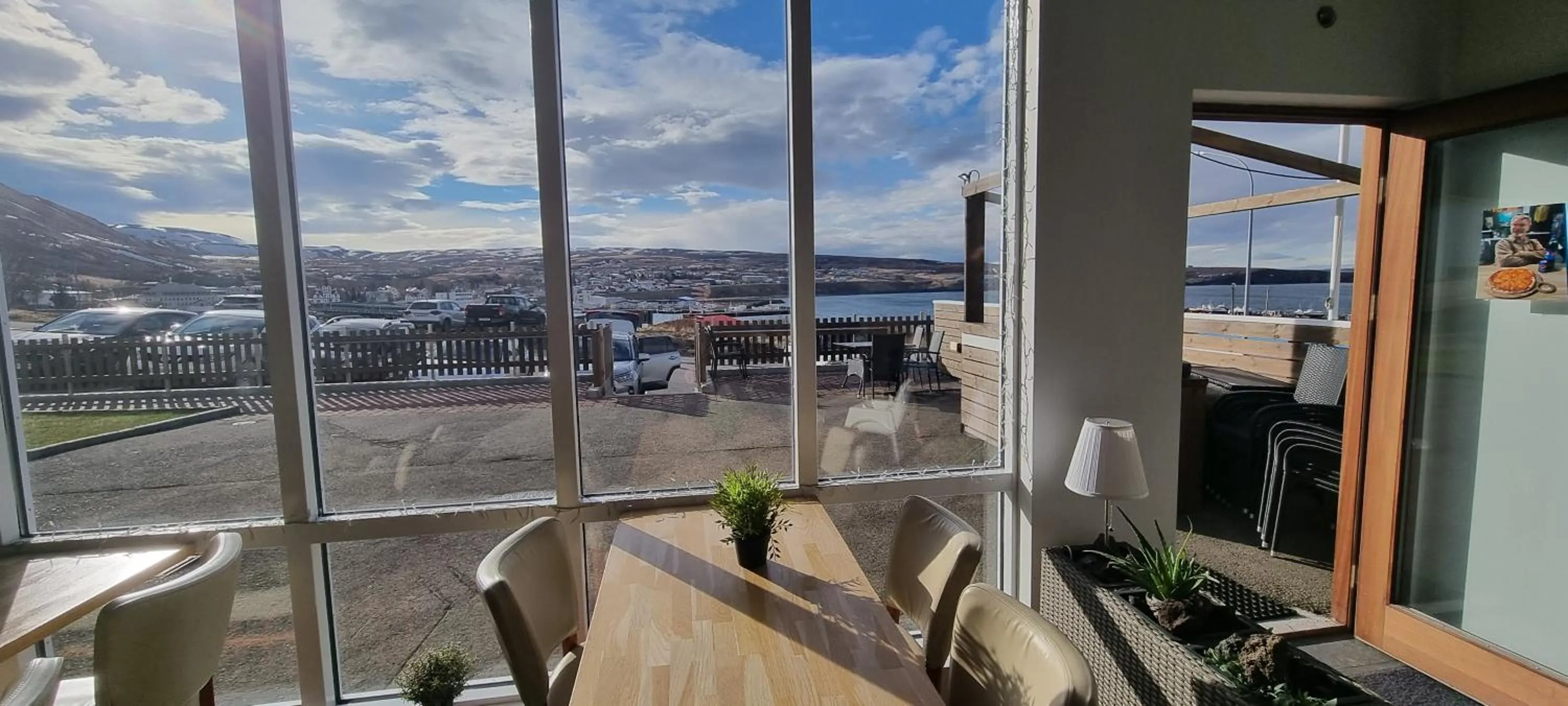 Lounge or bar in Hótel Húsavík