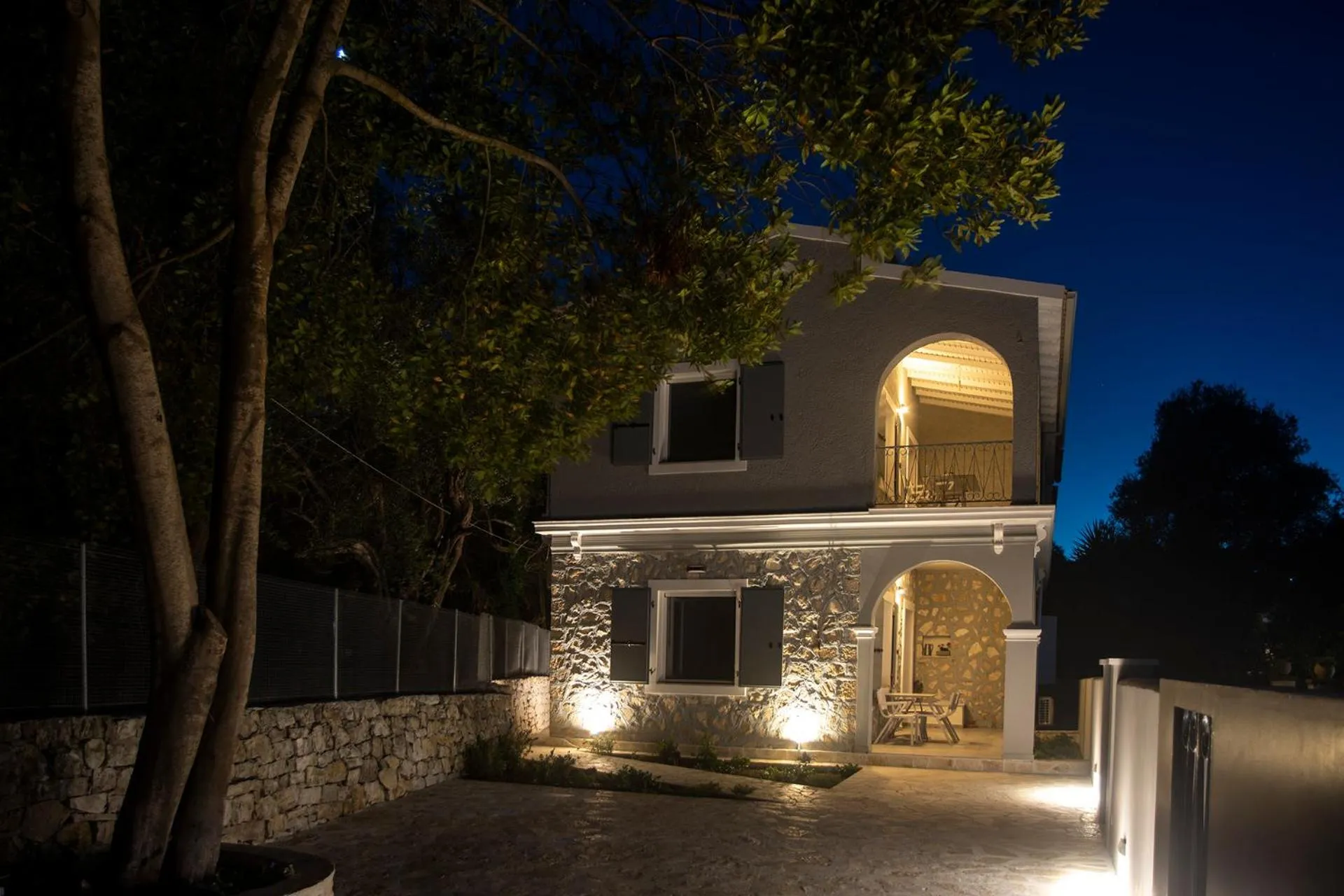 Property building in Avali luxury houses