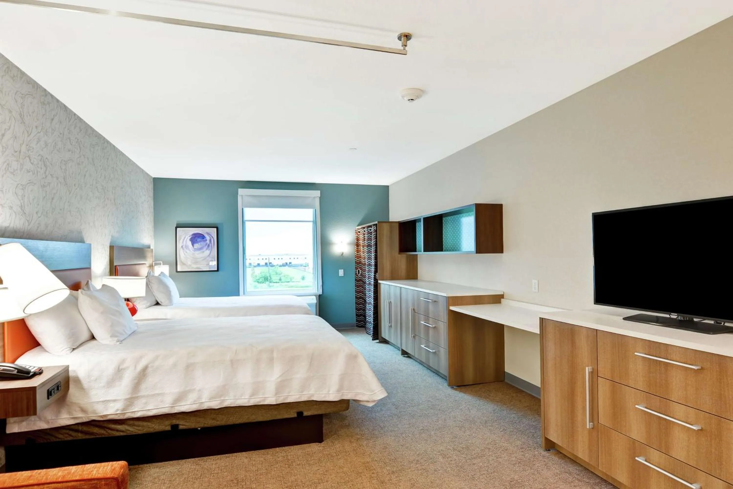 Bedroom, Bed in Home2 Suites by Hilton La Porte