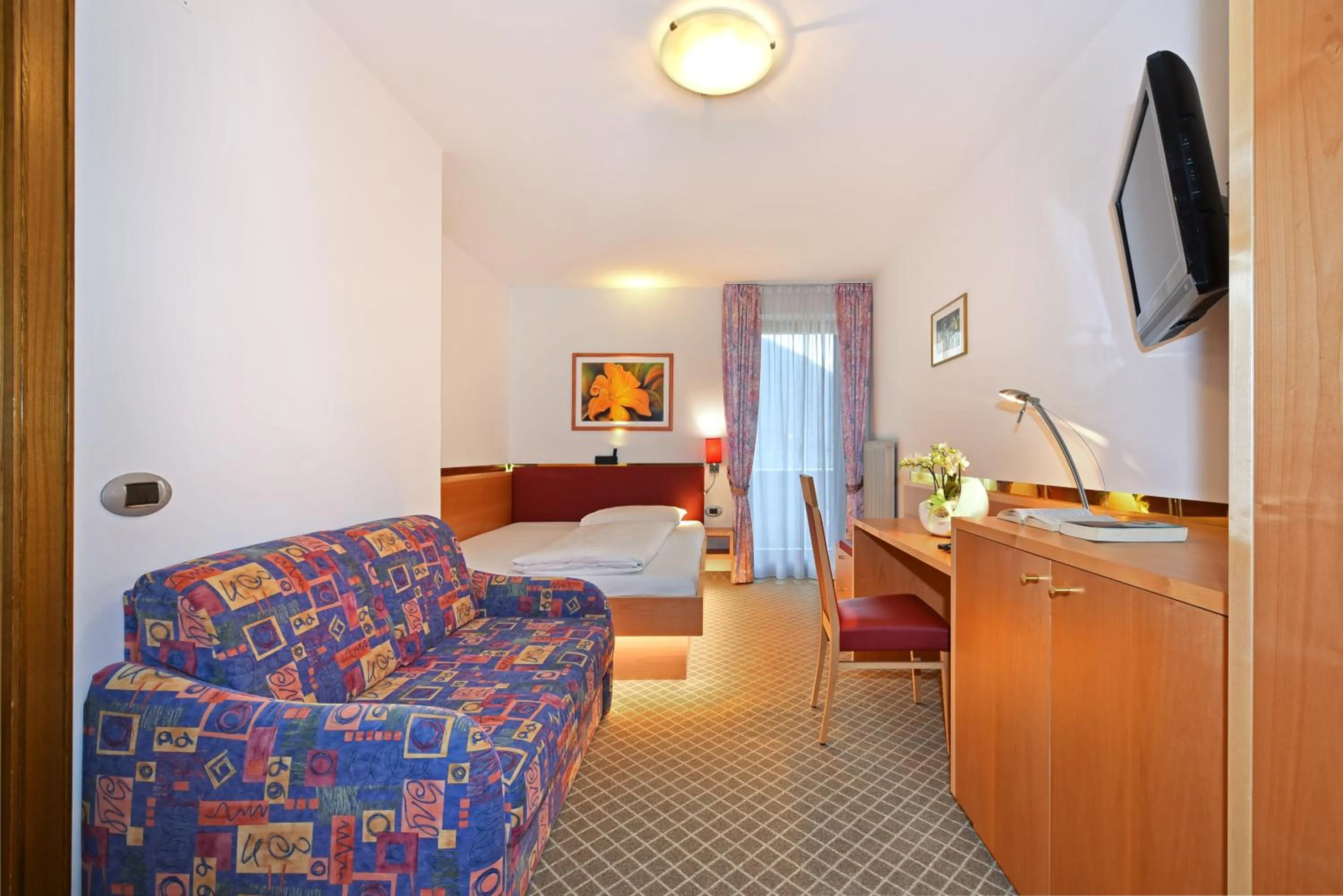 Photo of the whole room, Bed in Hotel Hubertushof