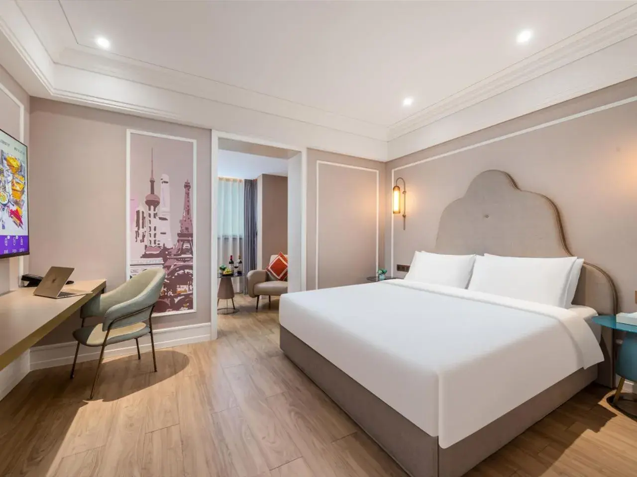 Executive King Room in Mercure Shanghai Global Harbour Executive King Room in Mercure Shanghai Global Harbour