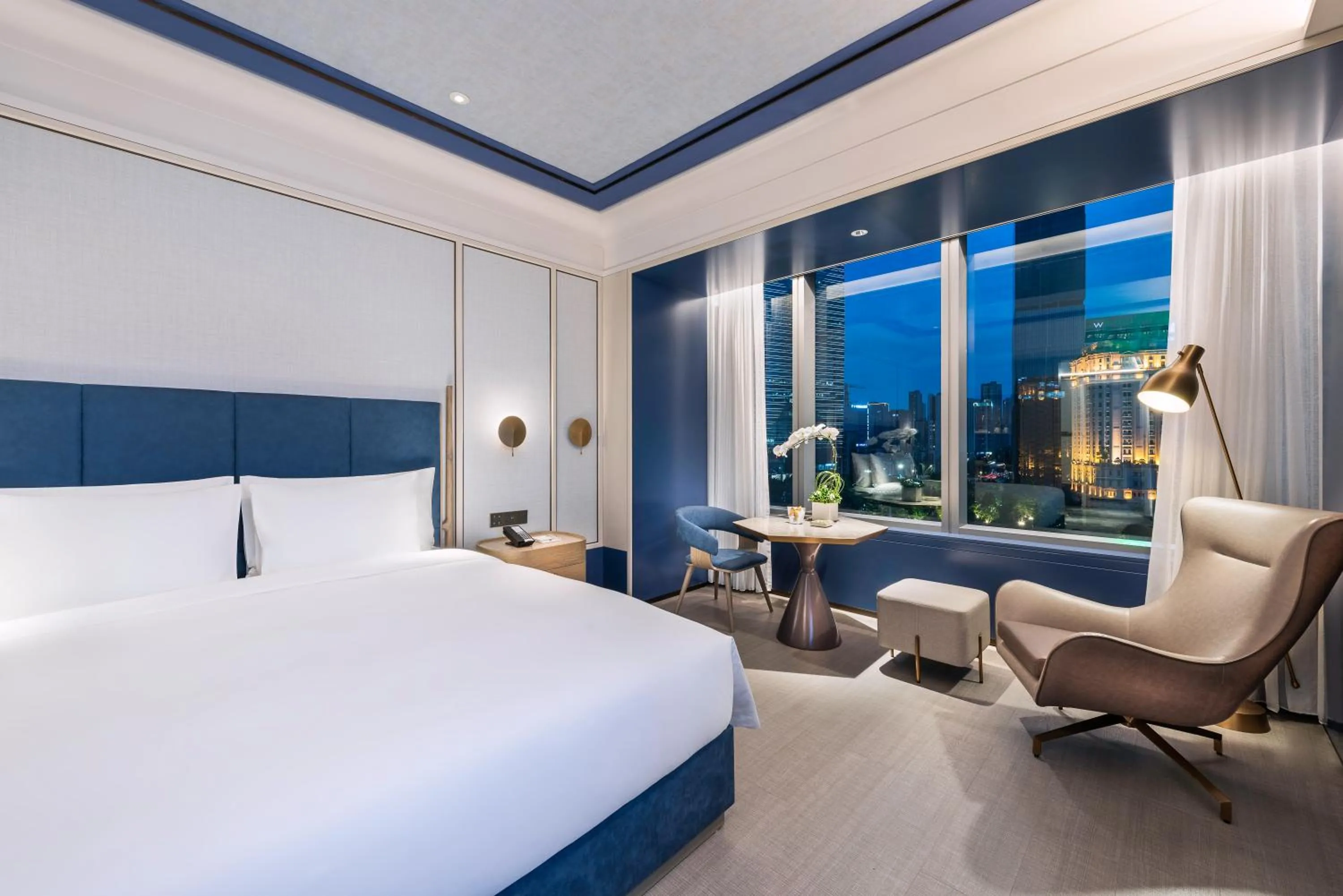 Bed in MaxX by Steigenberger Guangzhou Zhujiang New Town - Free Shuttle bus to Canton Fair Complex during Canton Fair Period