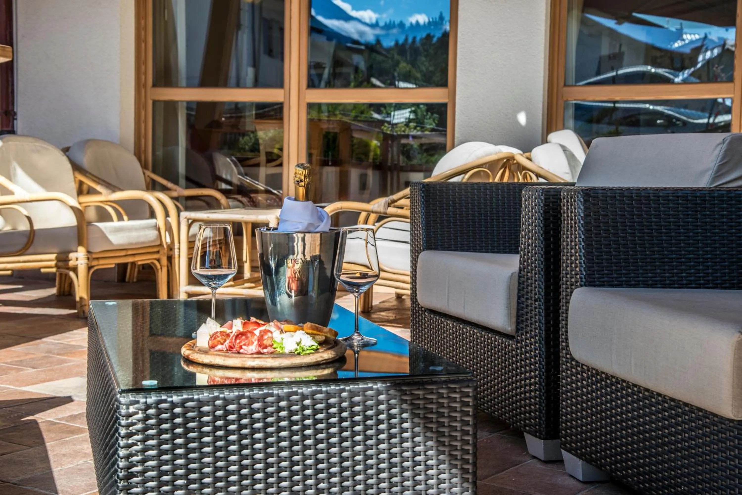 Lounge or bar in Hotel Ambiez