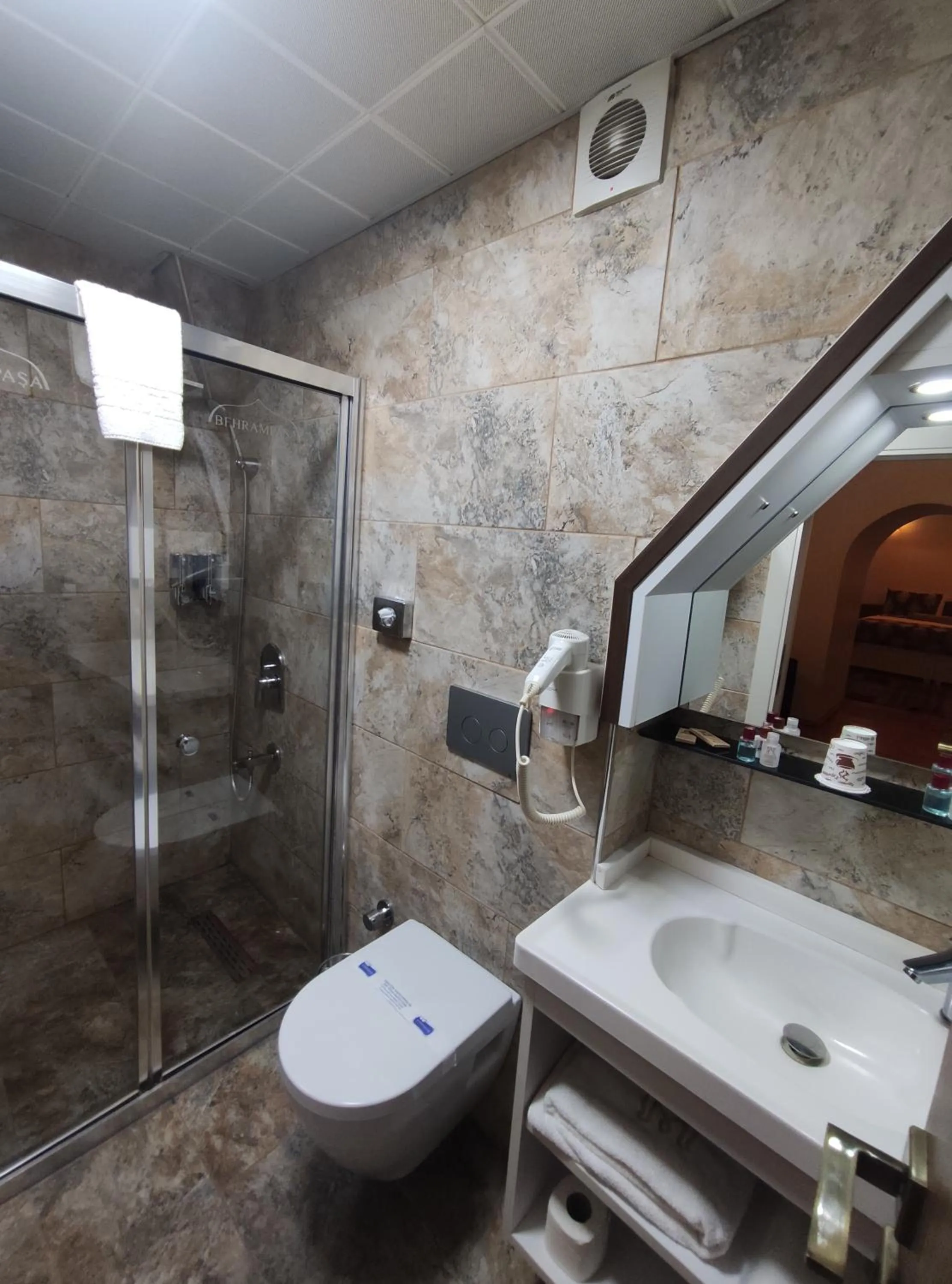 BEHRAMPAŞA OTEL &CAFE &RESTAURANT