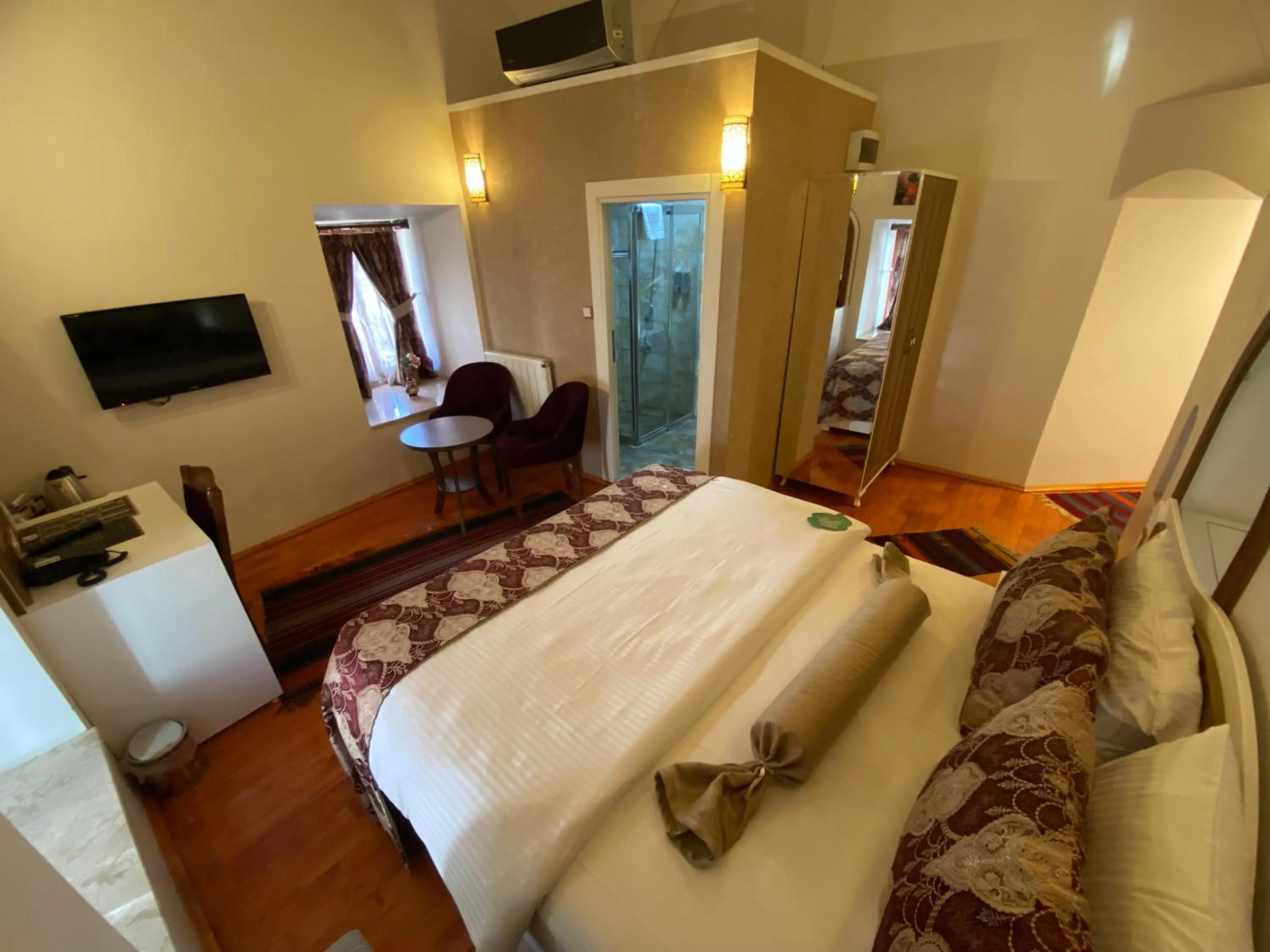 Bed in BEHRAMPAŞA OTEL &CAFE &RESTAURANT