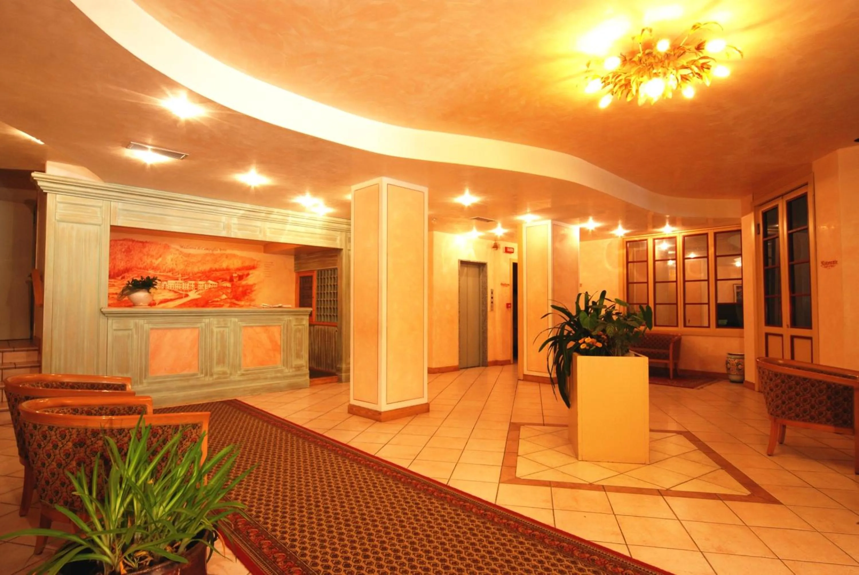 Lobby or reception in Hotel Ideal