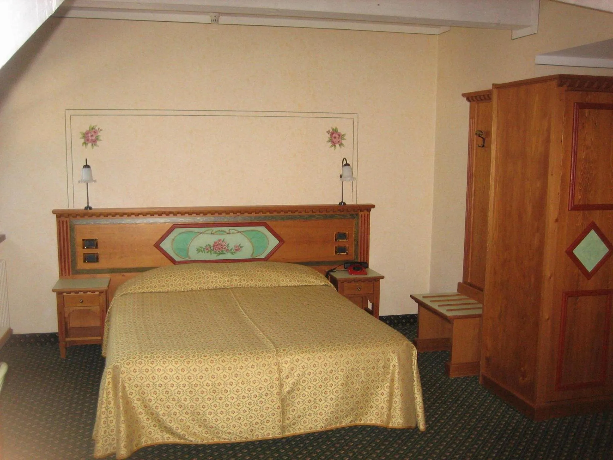 Bedroom, Bed in Hotel Ideal
