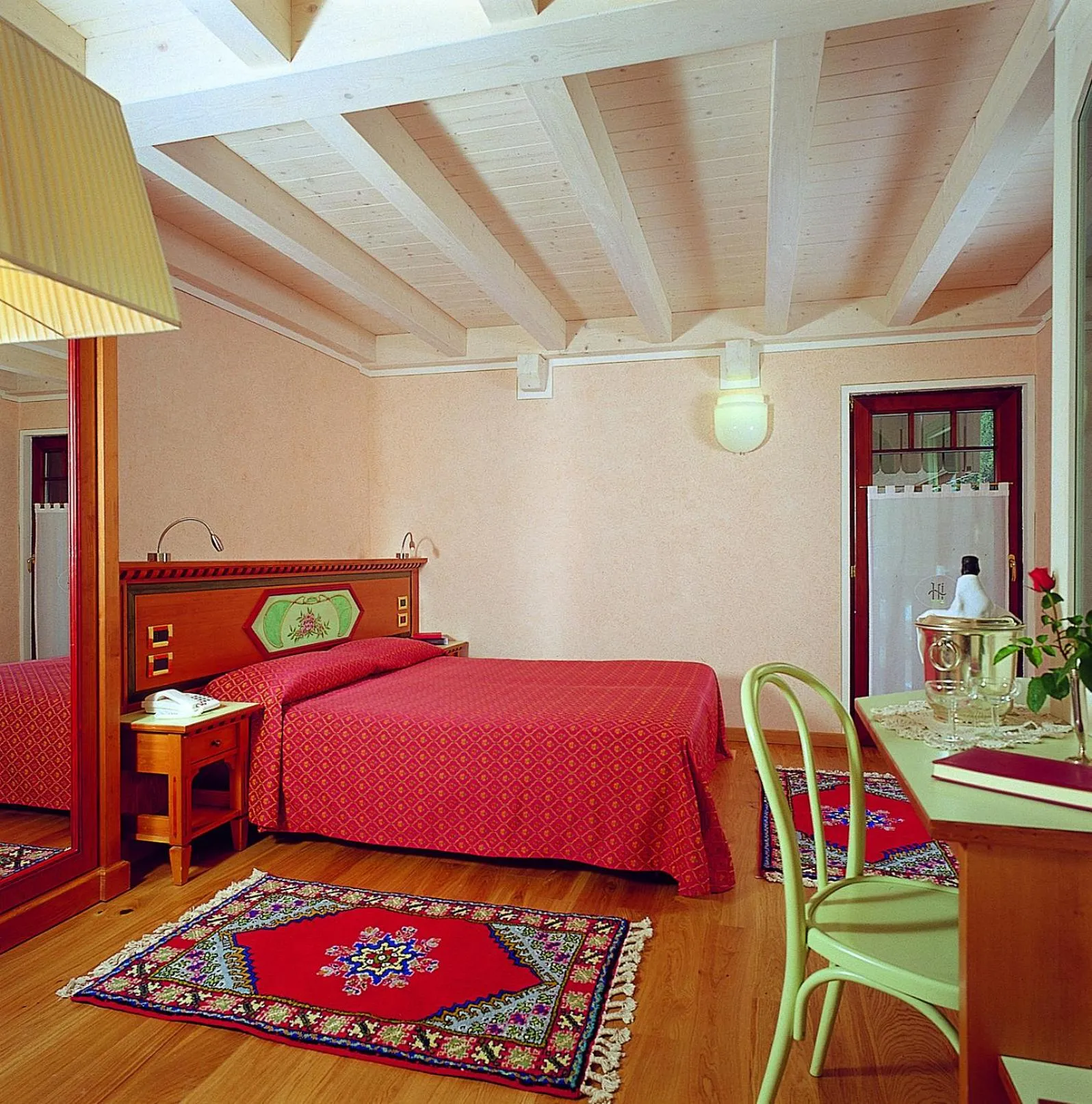 Bedroom, Bed in Hotel Ideal