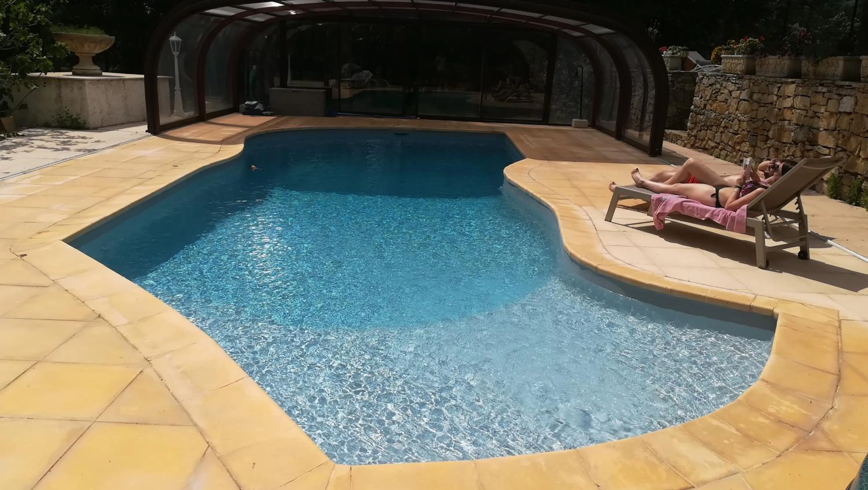 Day in Villa QUINISSOLE