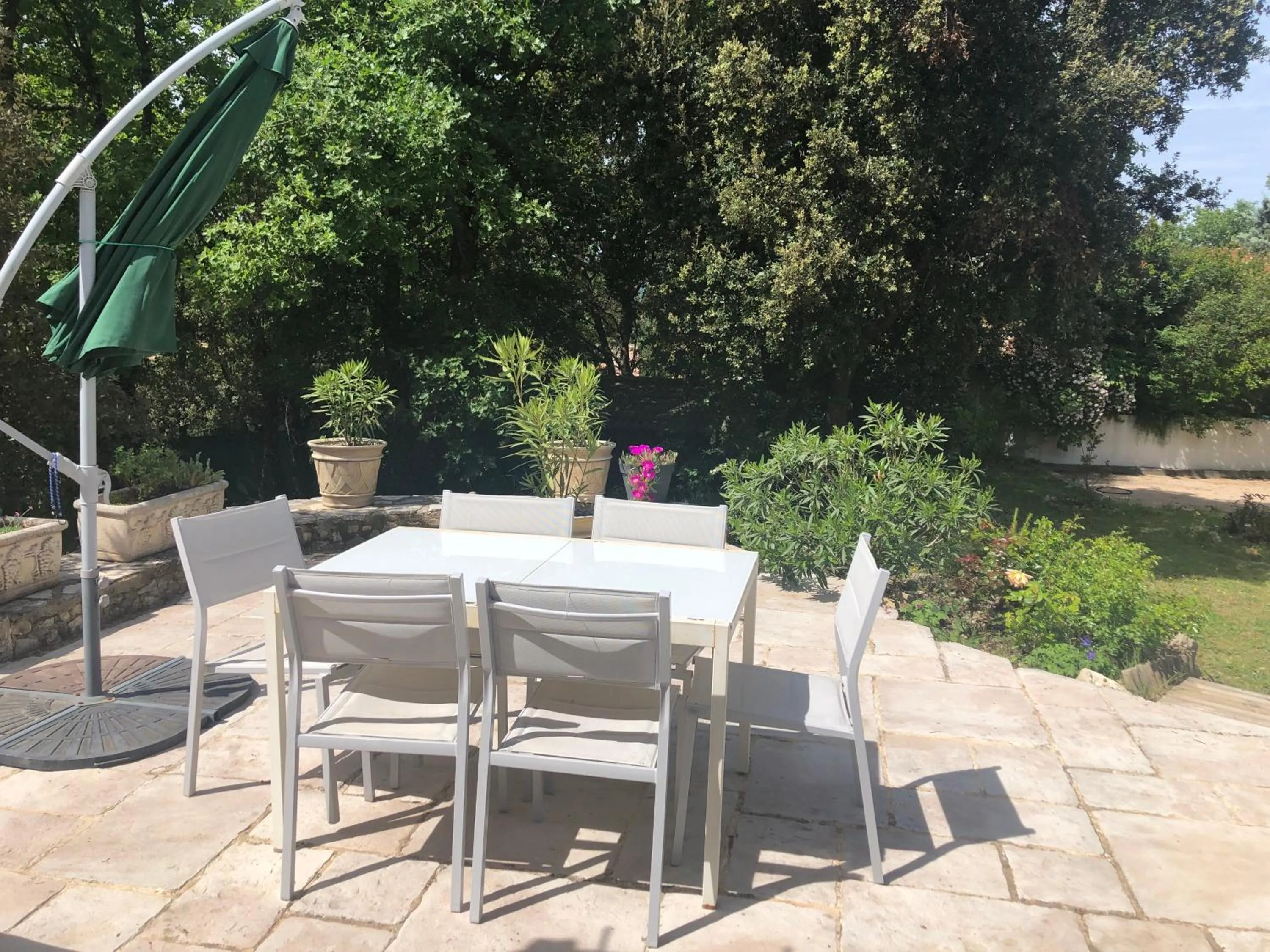 Patio in Villa QUINISSOLE