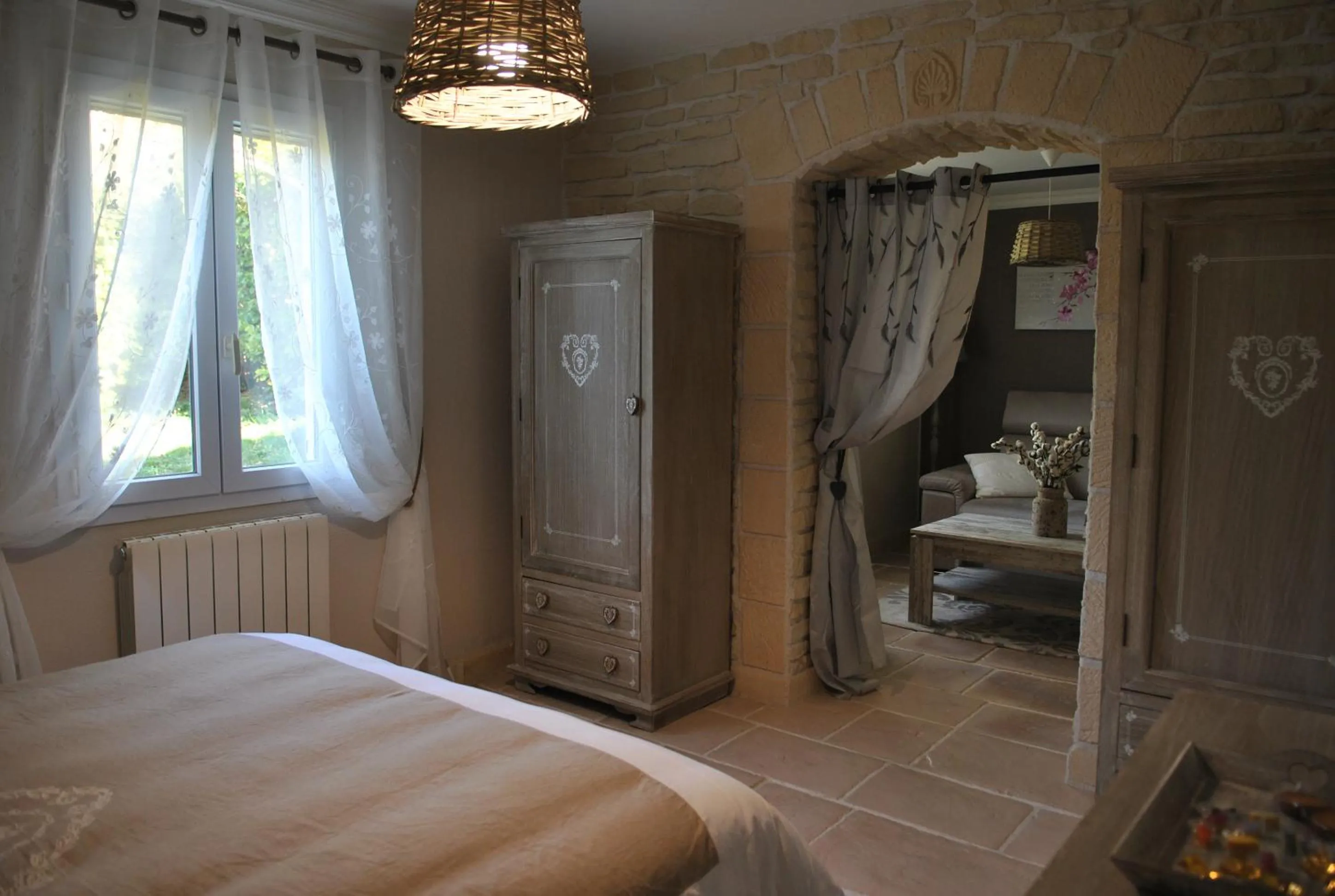 Photo of the whole room, Bed in Villa QUINISSOLE