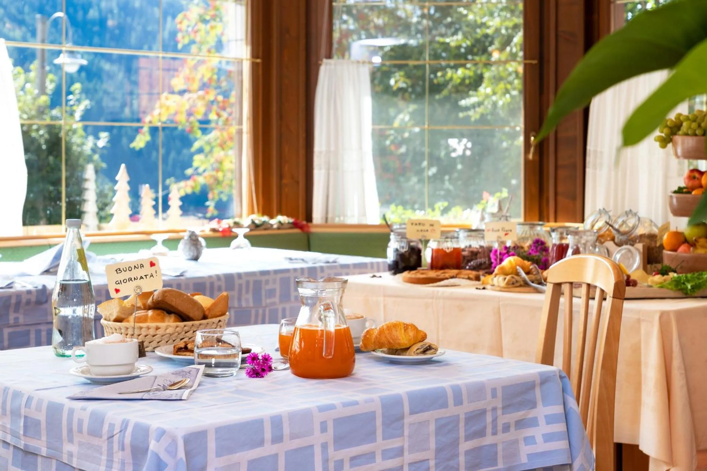 Restaurant/places to eat in Albergo alla Posta