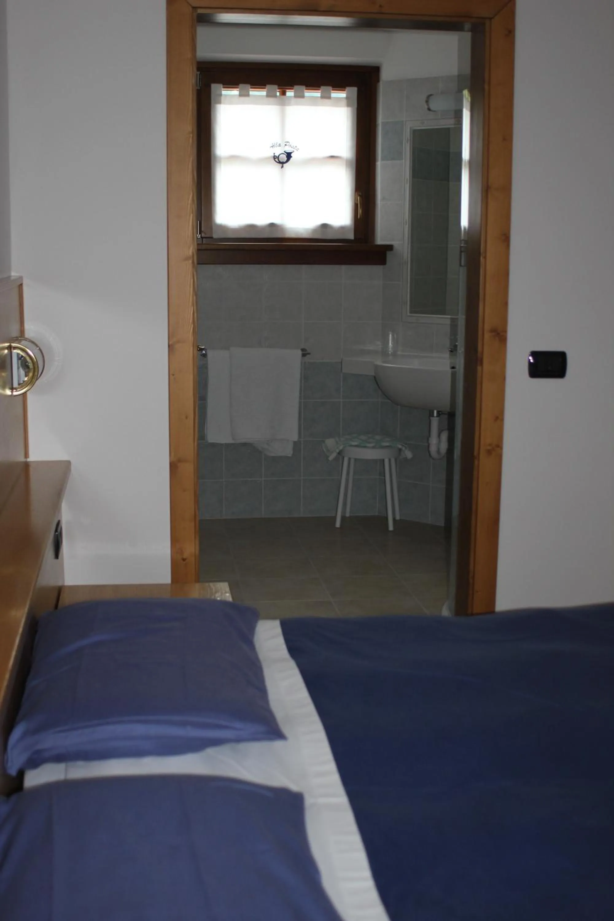 Bathroom, Bed in Albergo alla Posta