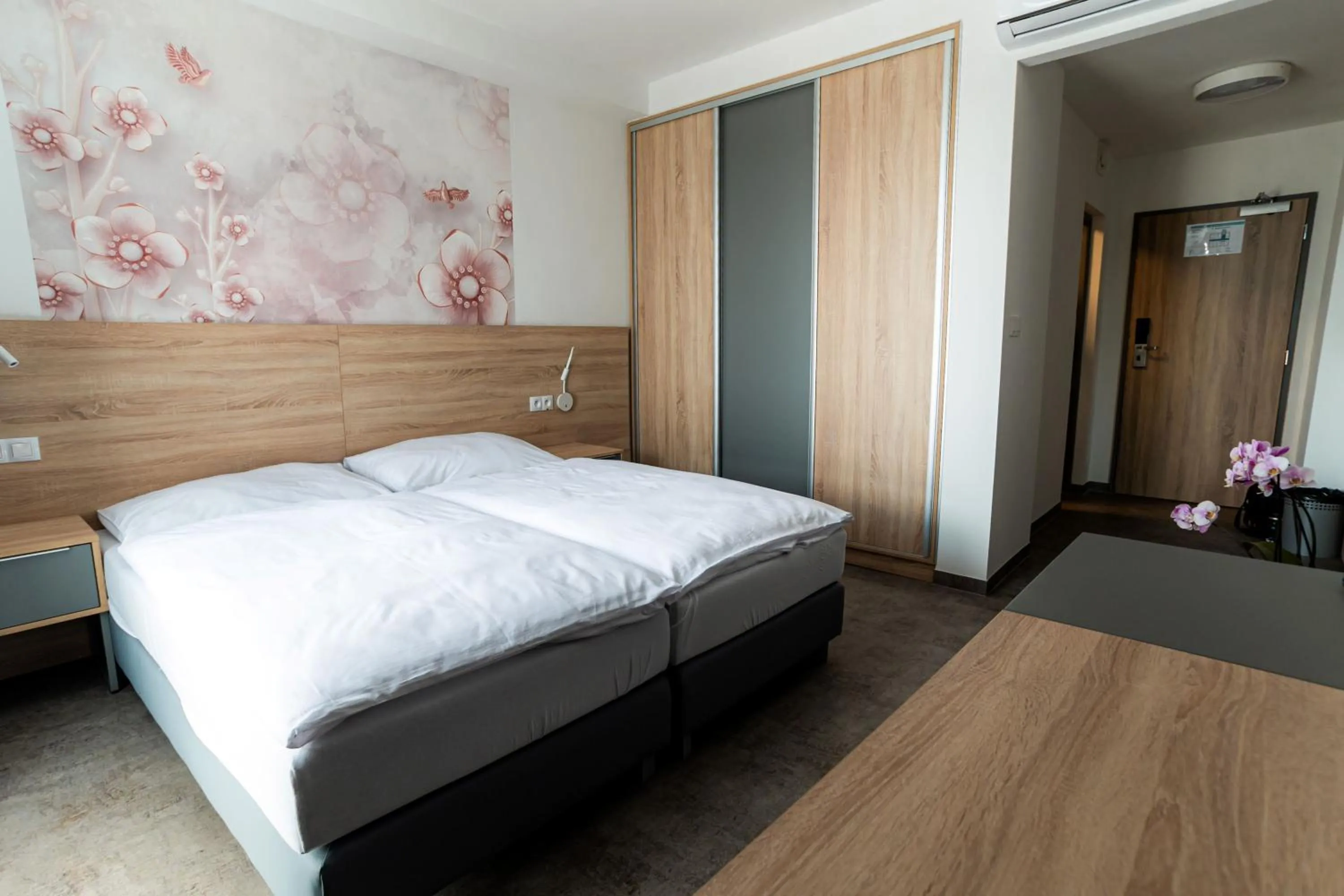 Bedroom, Bed in Ensana Spa Smrdáky