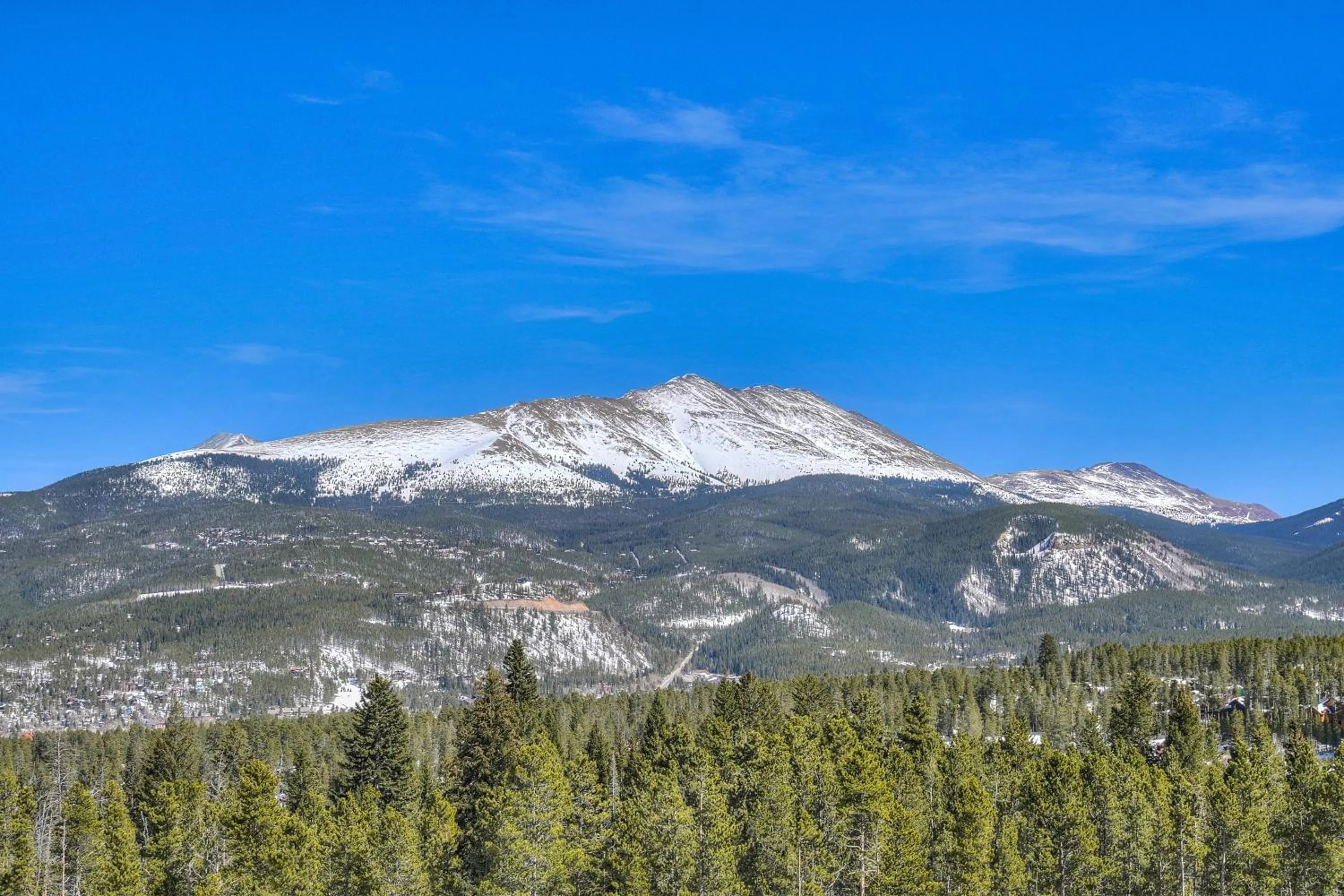 Crystal Peak Lodge C7400